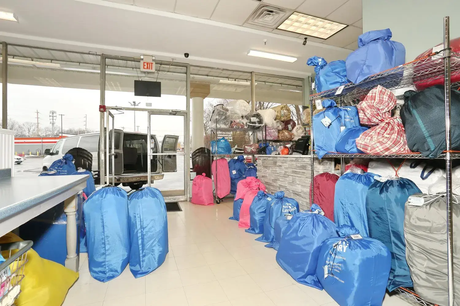 Bergen Laundry Service - Image 10