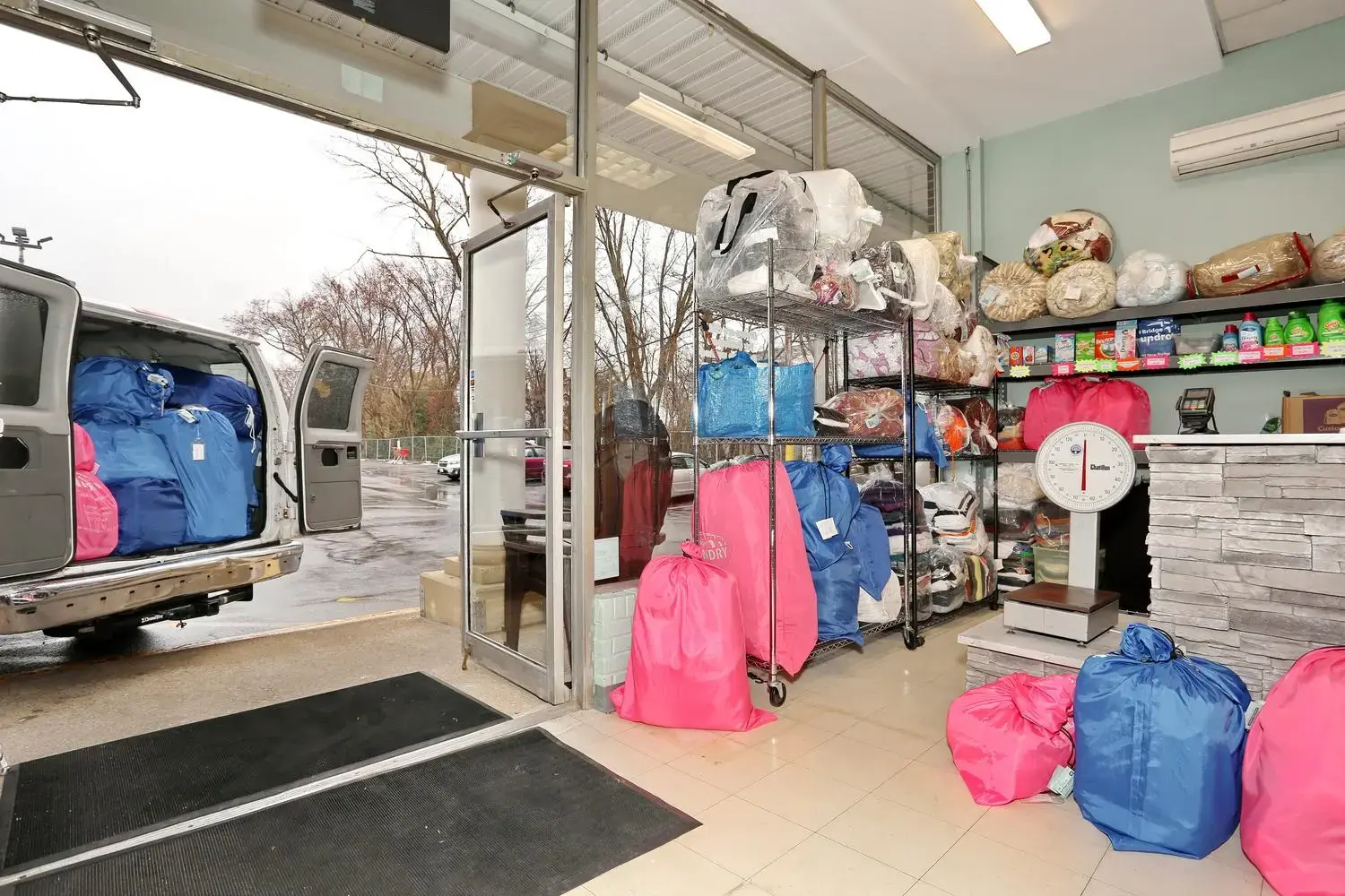 Bergen Laundry Service thumbnail 3