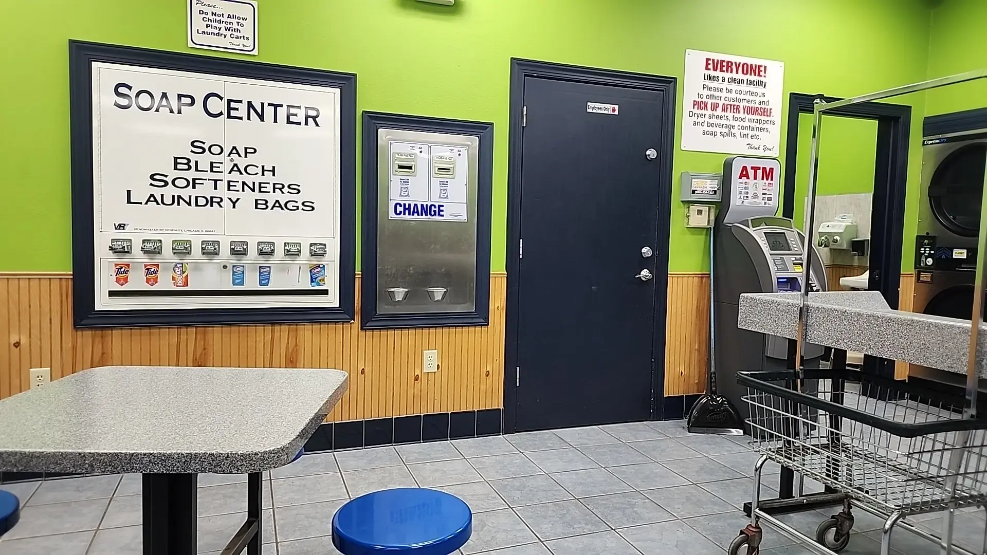 Berlin Express Laundry thumbnail 8