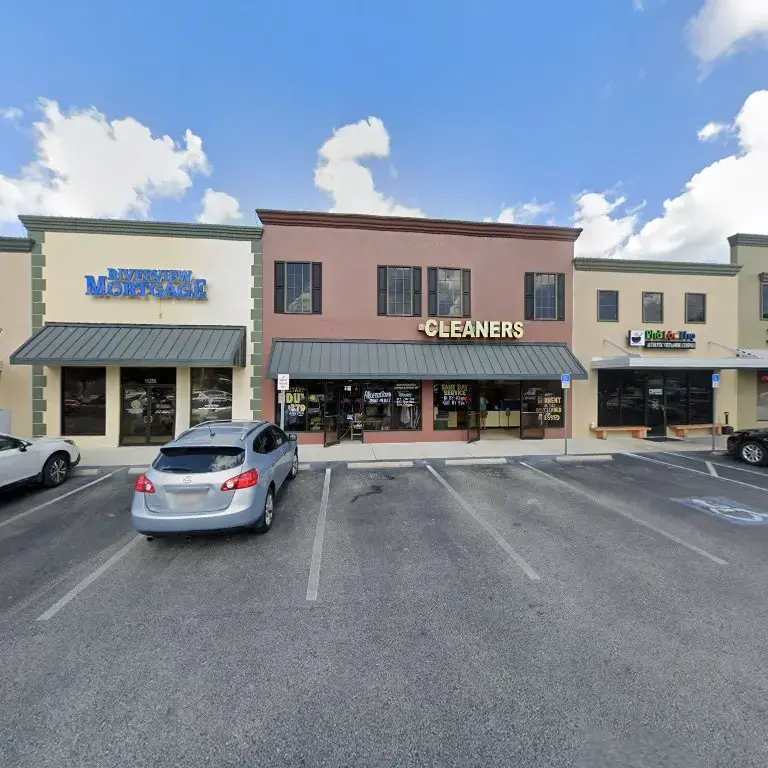 Best Choice Cleaners - Riverview Dry Cleaners & Laundry Service thumbnail 6