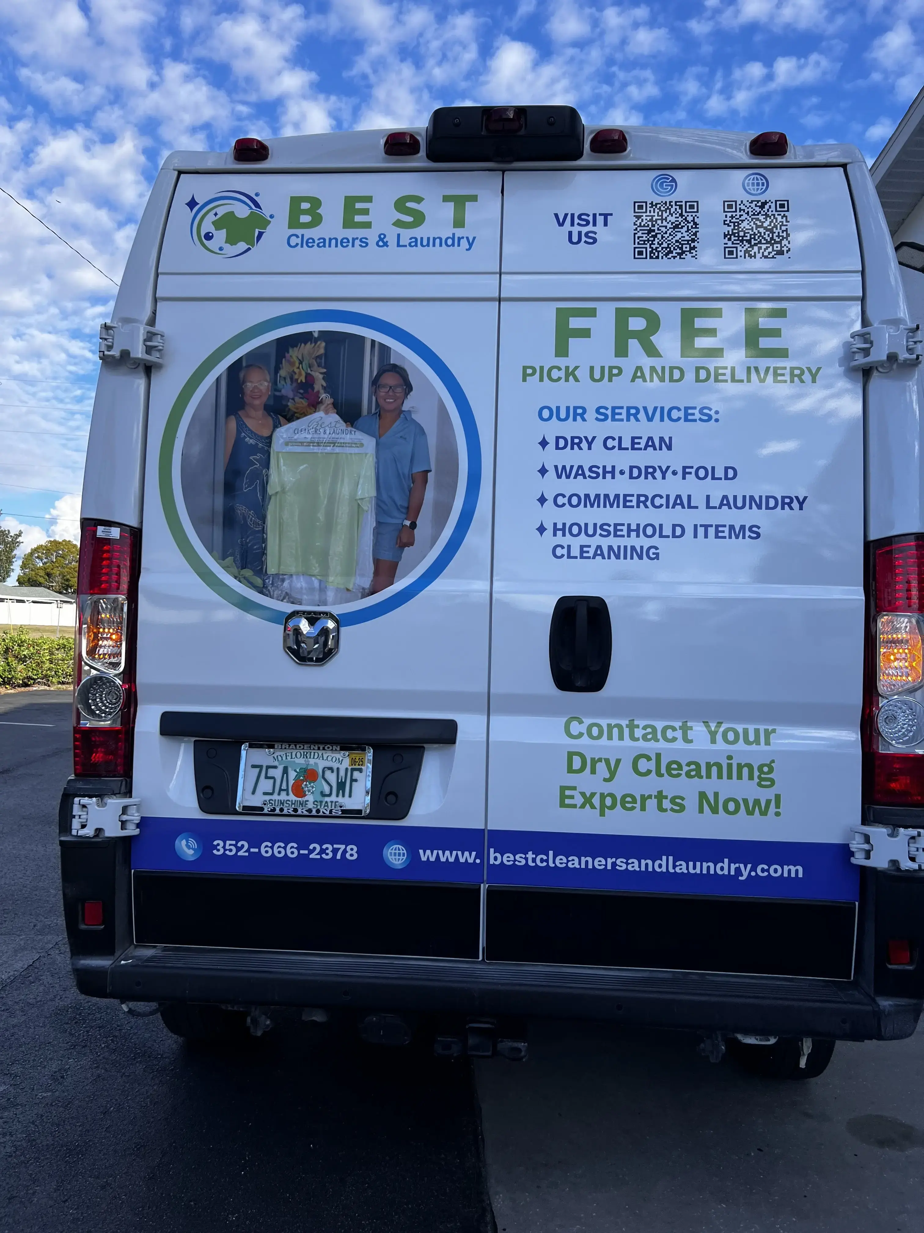 Best Cleaners and Laundry - Image 11