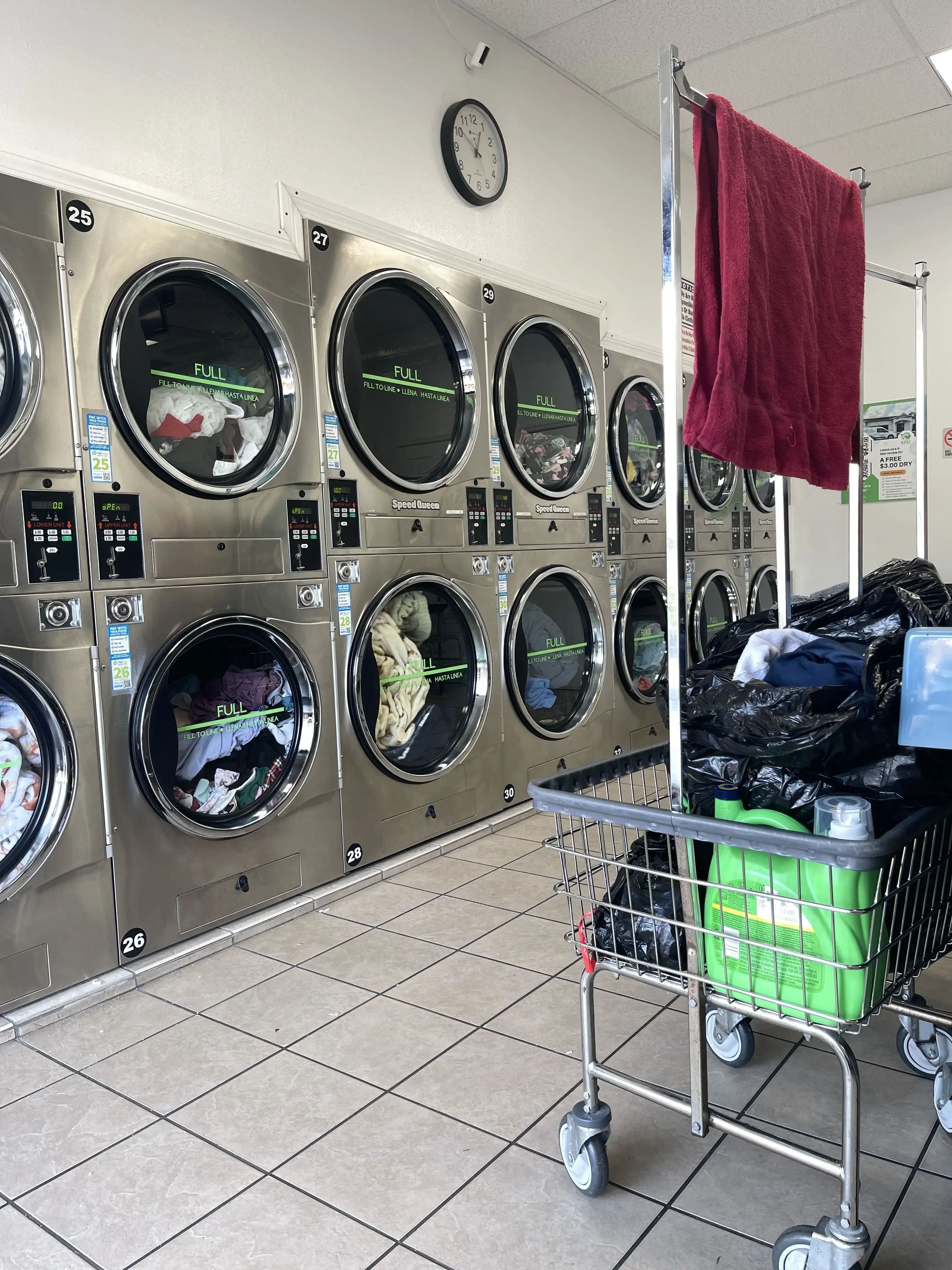 Best Cleaners and Laundry - Image 10
