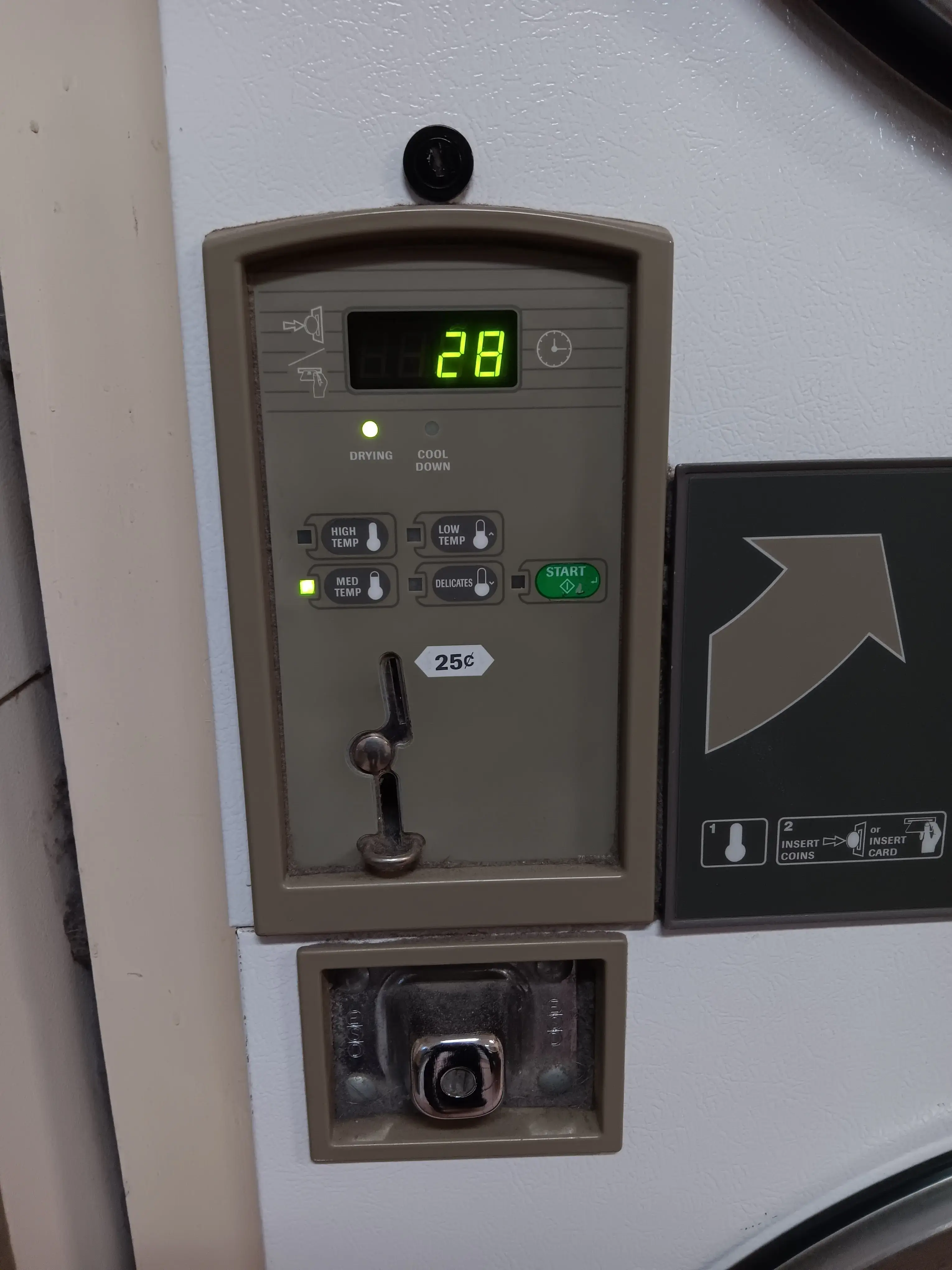 Best Eureka Laundromat - Image 8
