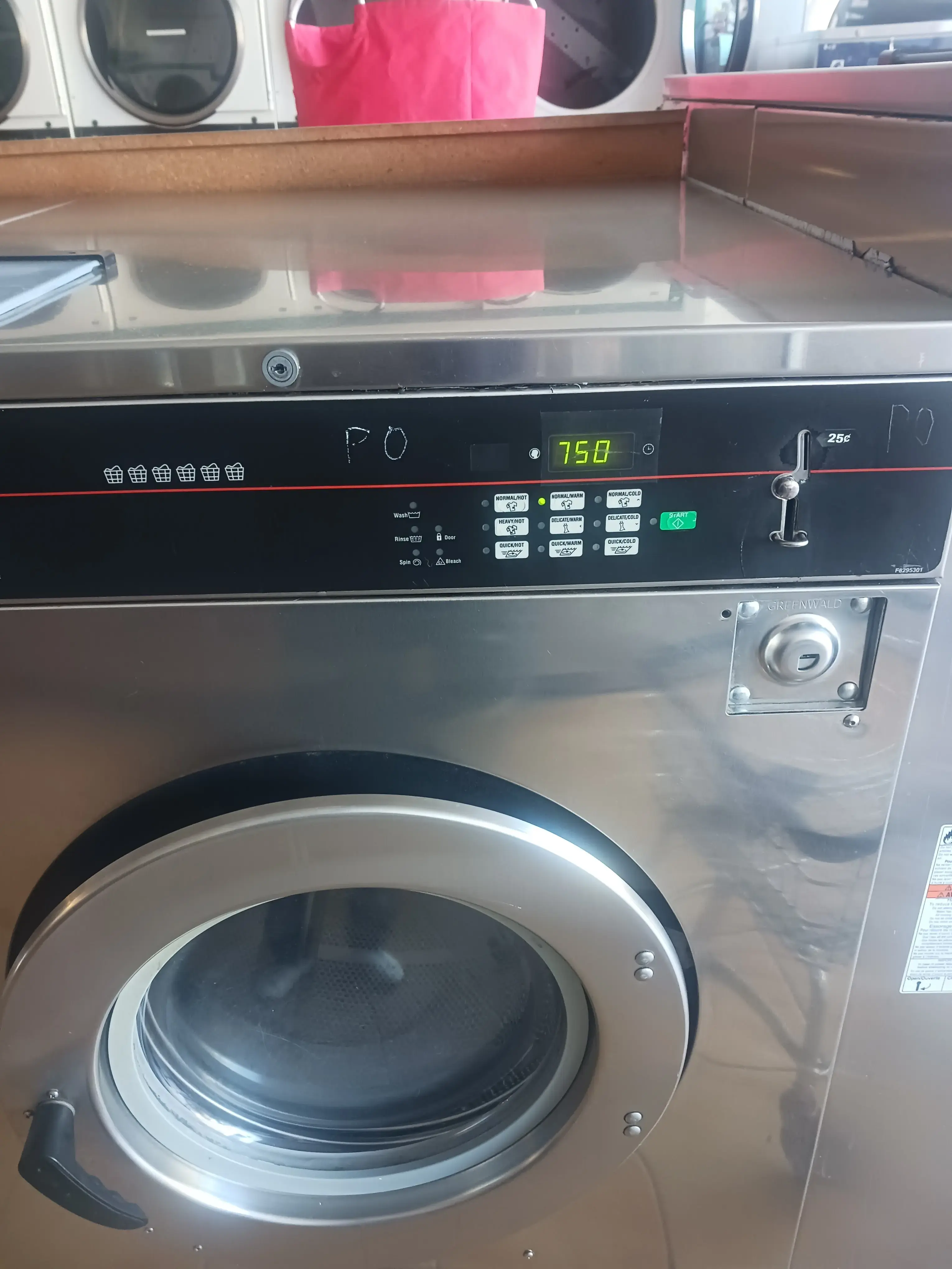Best Laundromat thumbnail 9
