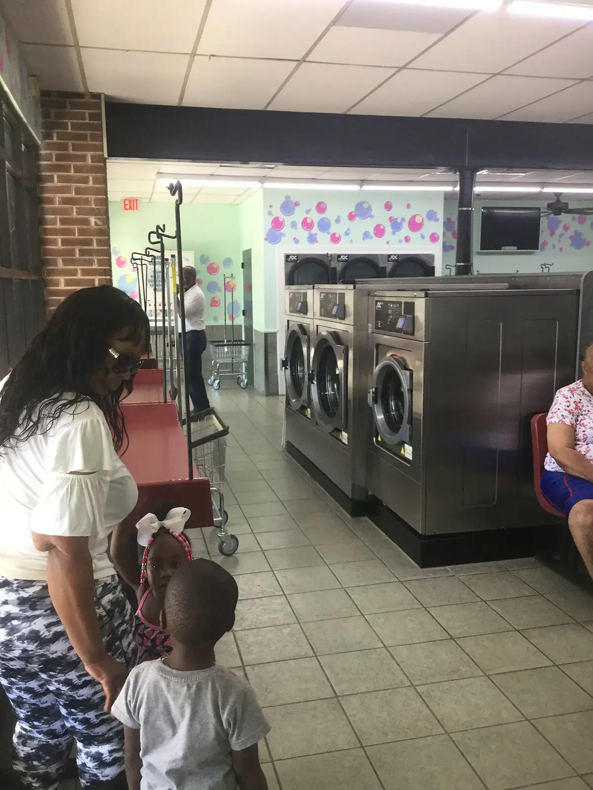 Best Laundry thumbnail 4