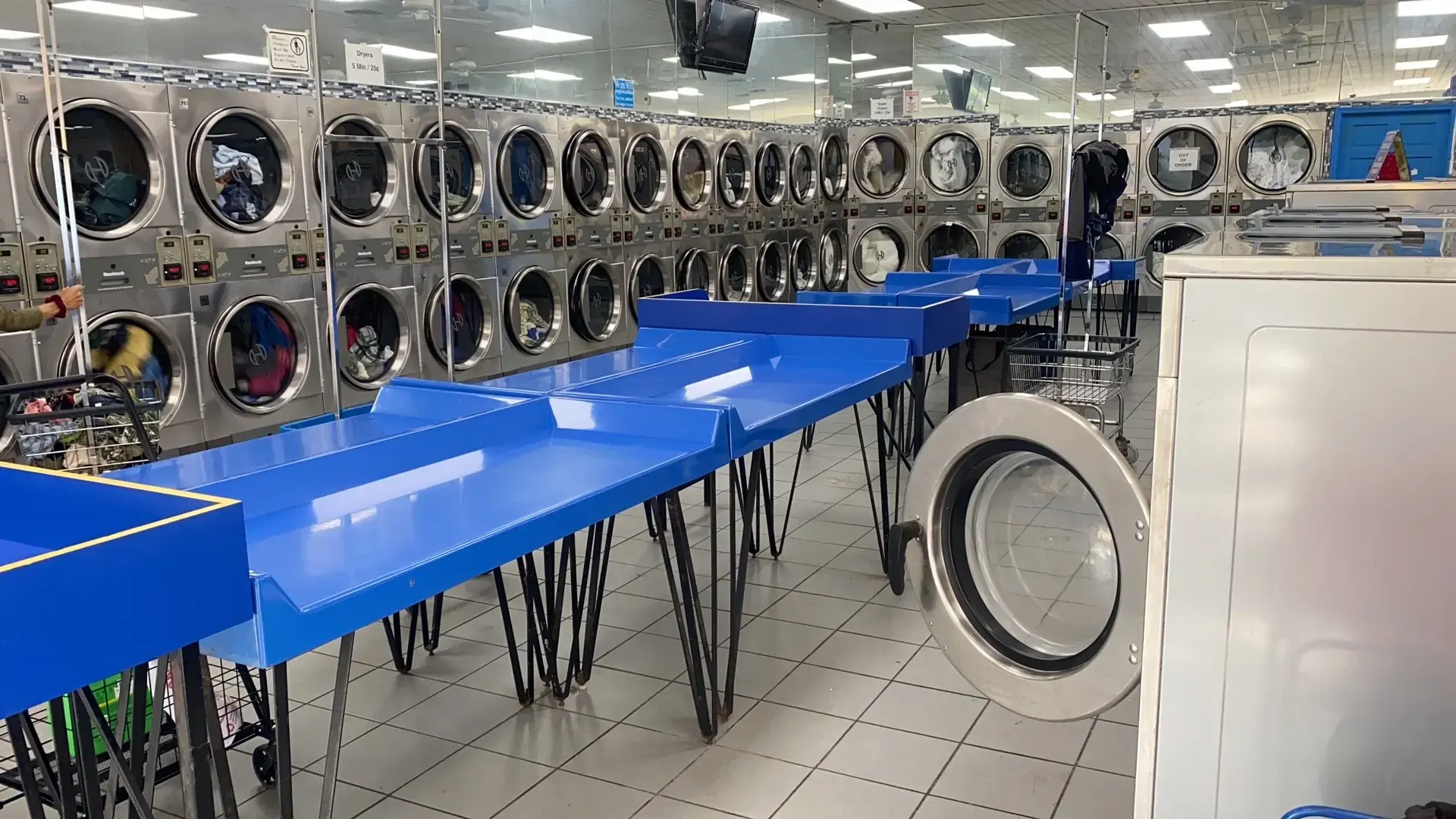 Best Today's Laundromat - Image 2