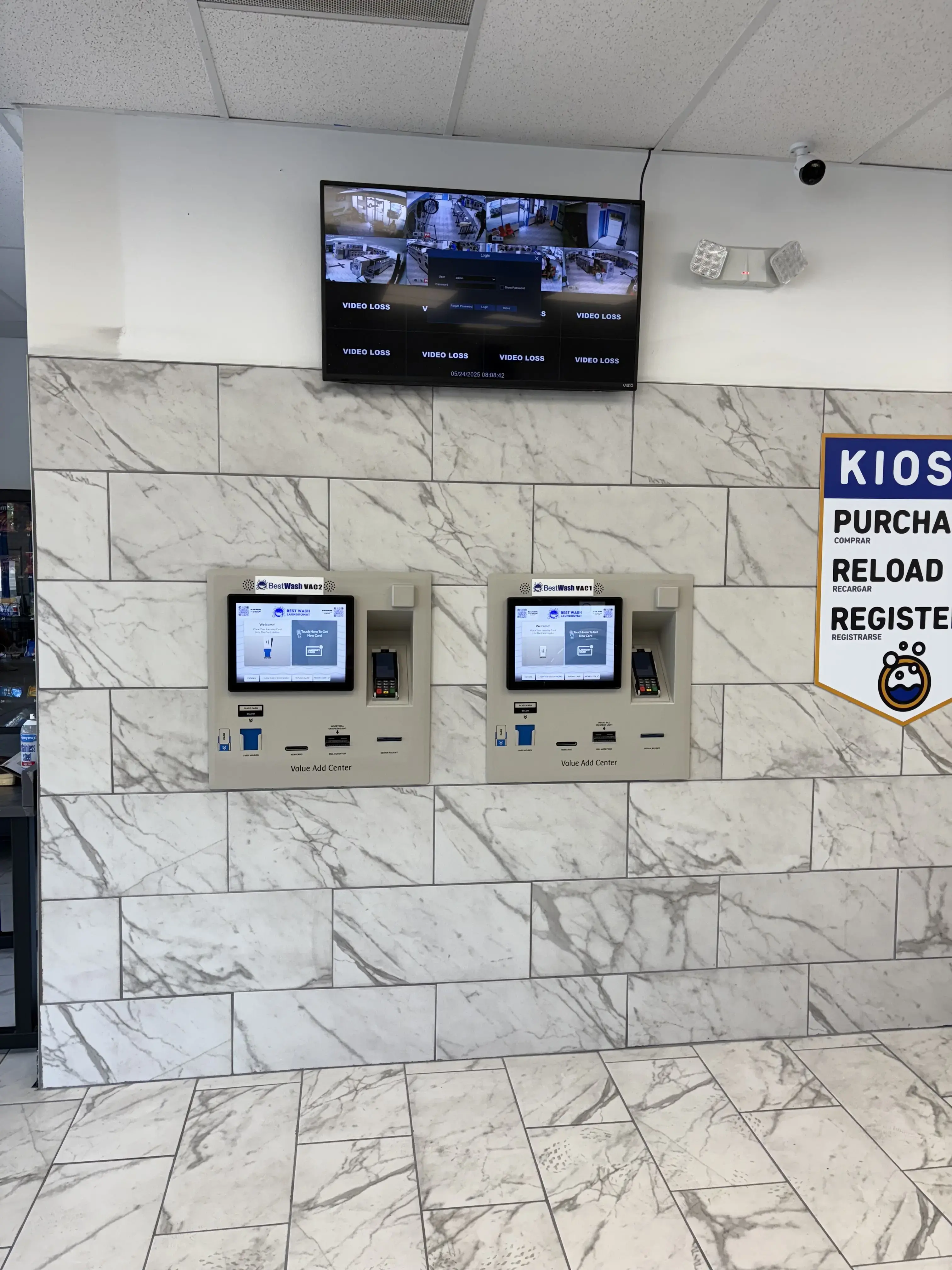 Best Wash Laundromats - Blue Springs thumbnail 7