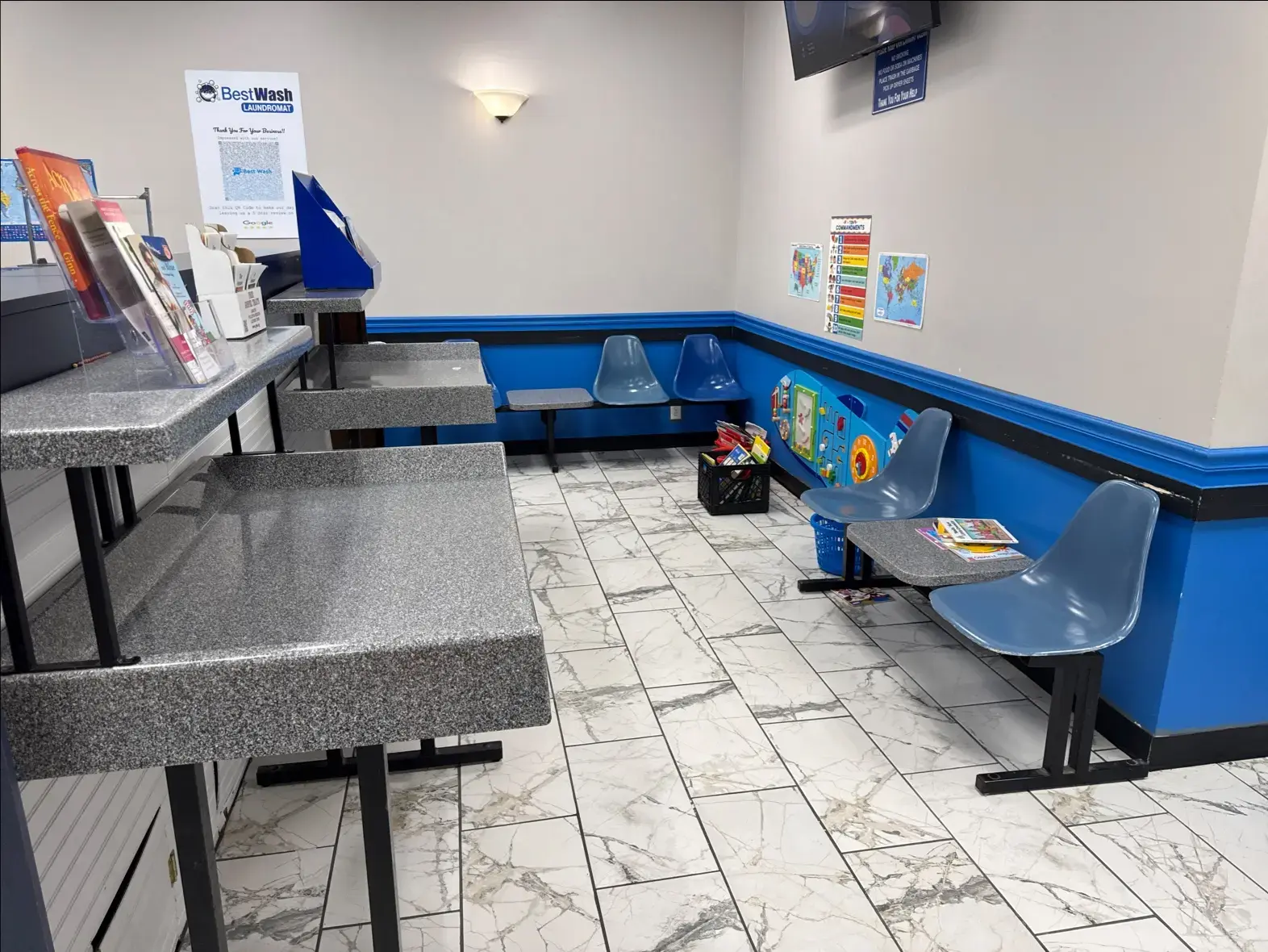 Best Wash Laundromats - Northbrook Dr - Image 6