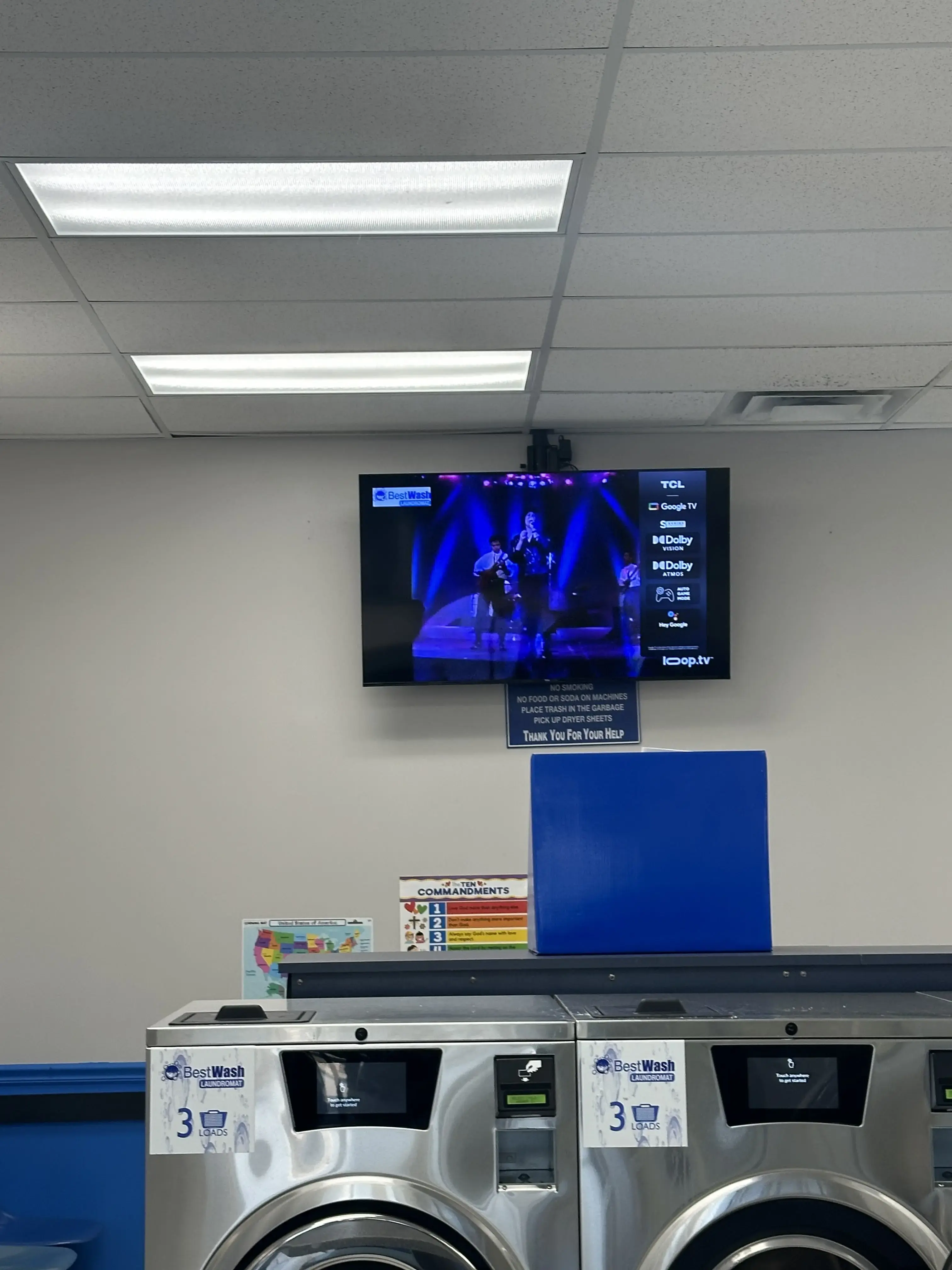Best Wash Laundromats - Northbrook Dr thumbnail 14