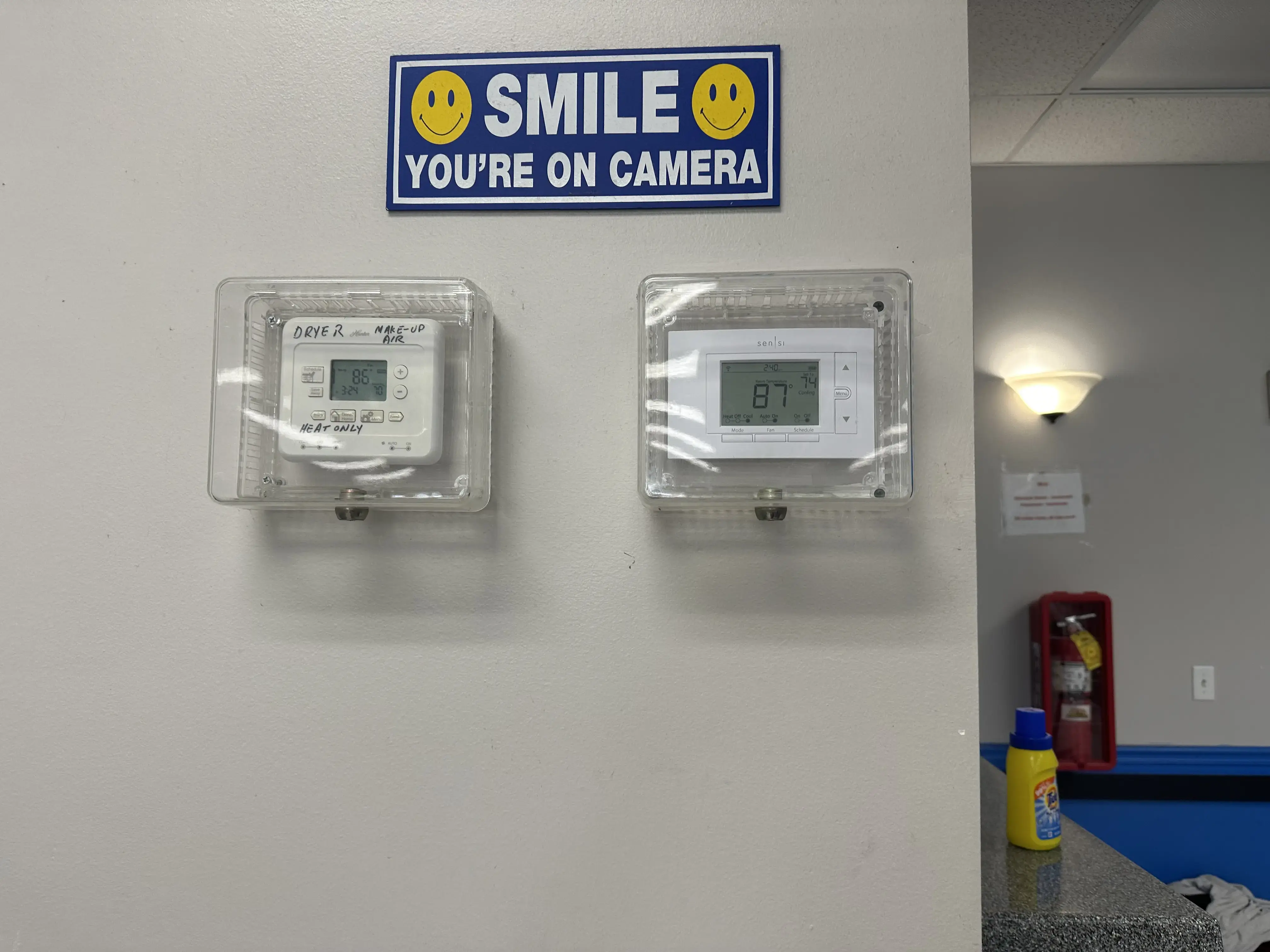 Best Wash Laundromats - Northbrook Dr - Image 5