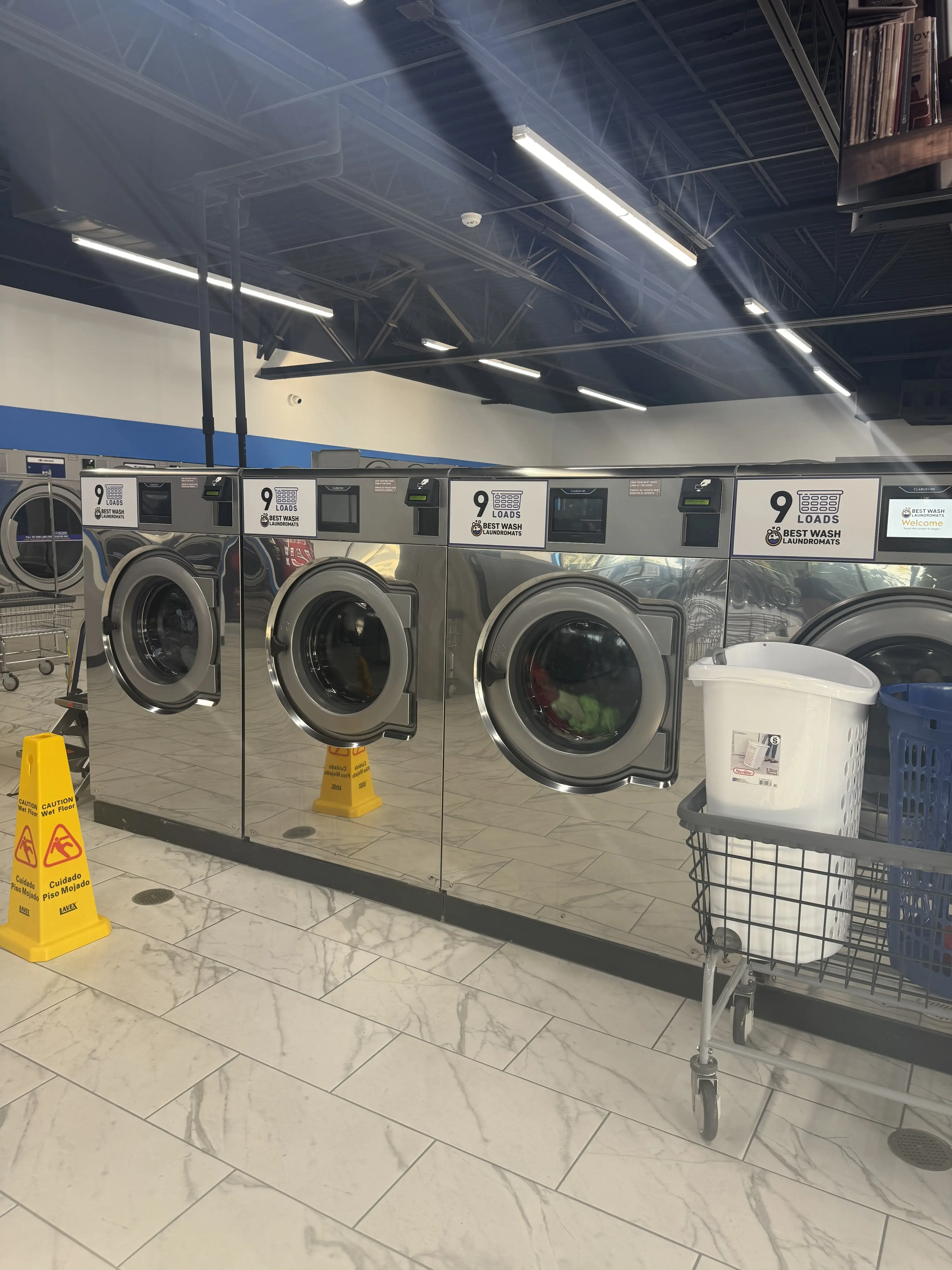 Best Wash Laundromats - Winchester thumbnail 11