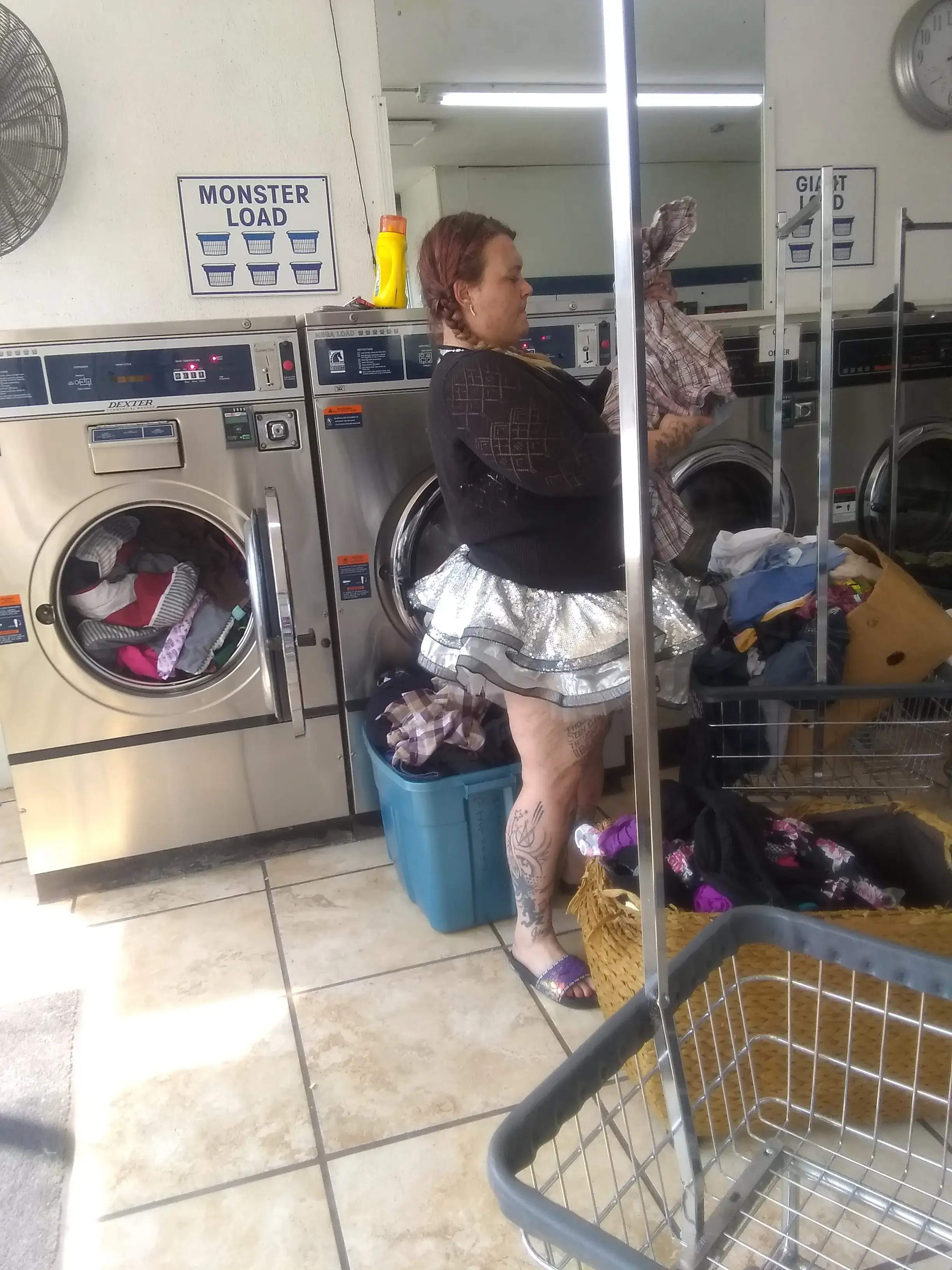 Best Wash Laundromats – East Broadway - Image 14
