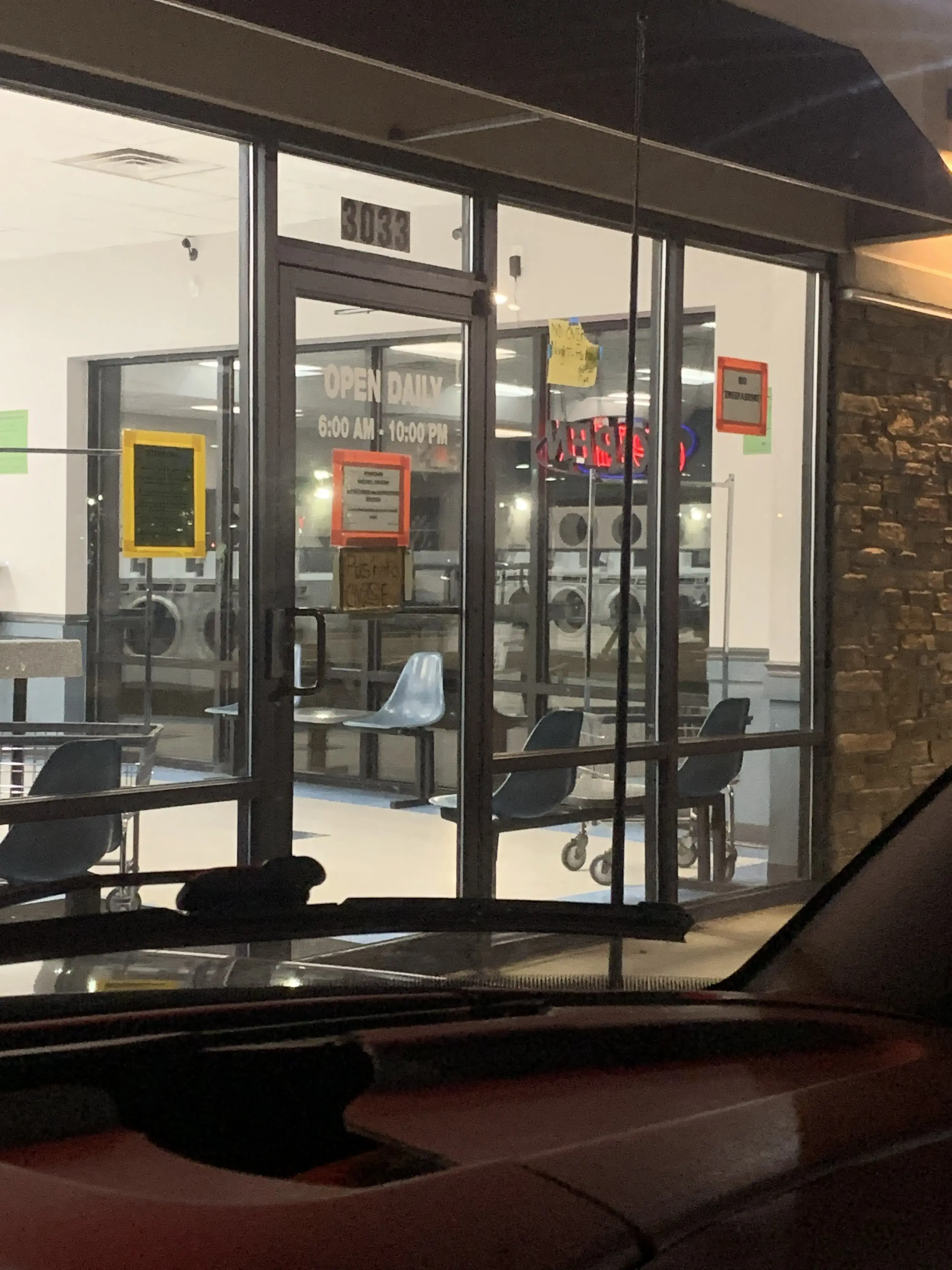 Best Wash Laundromats – Hedley Road thumbnail 9