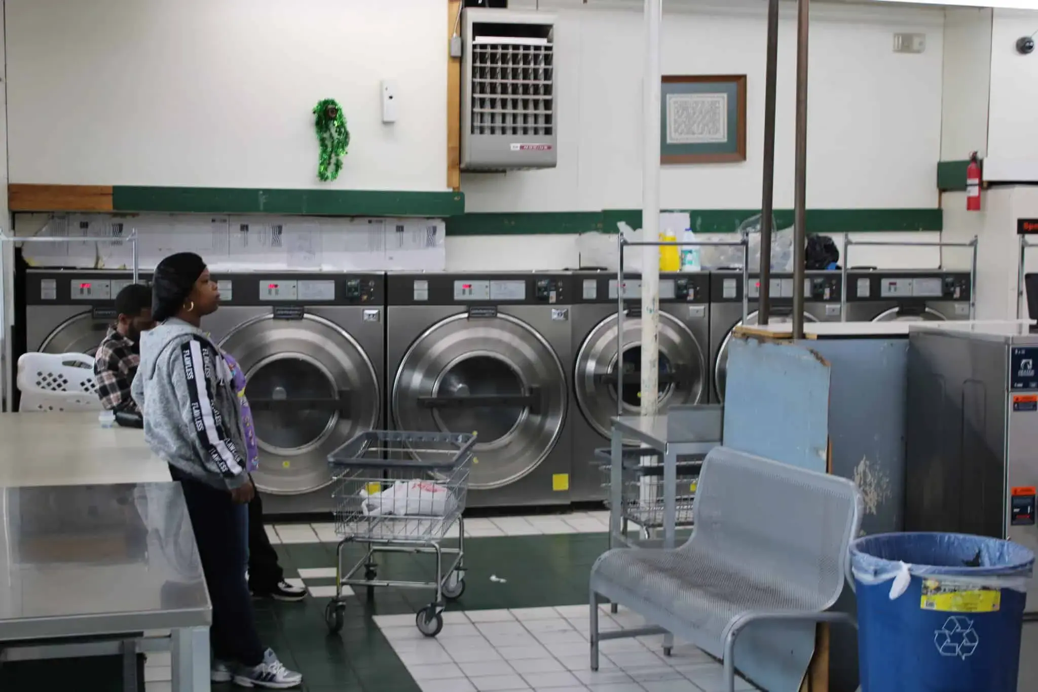Best Wash Laundromats – North Broadway thumbnail 1