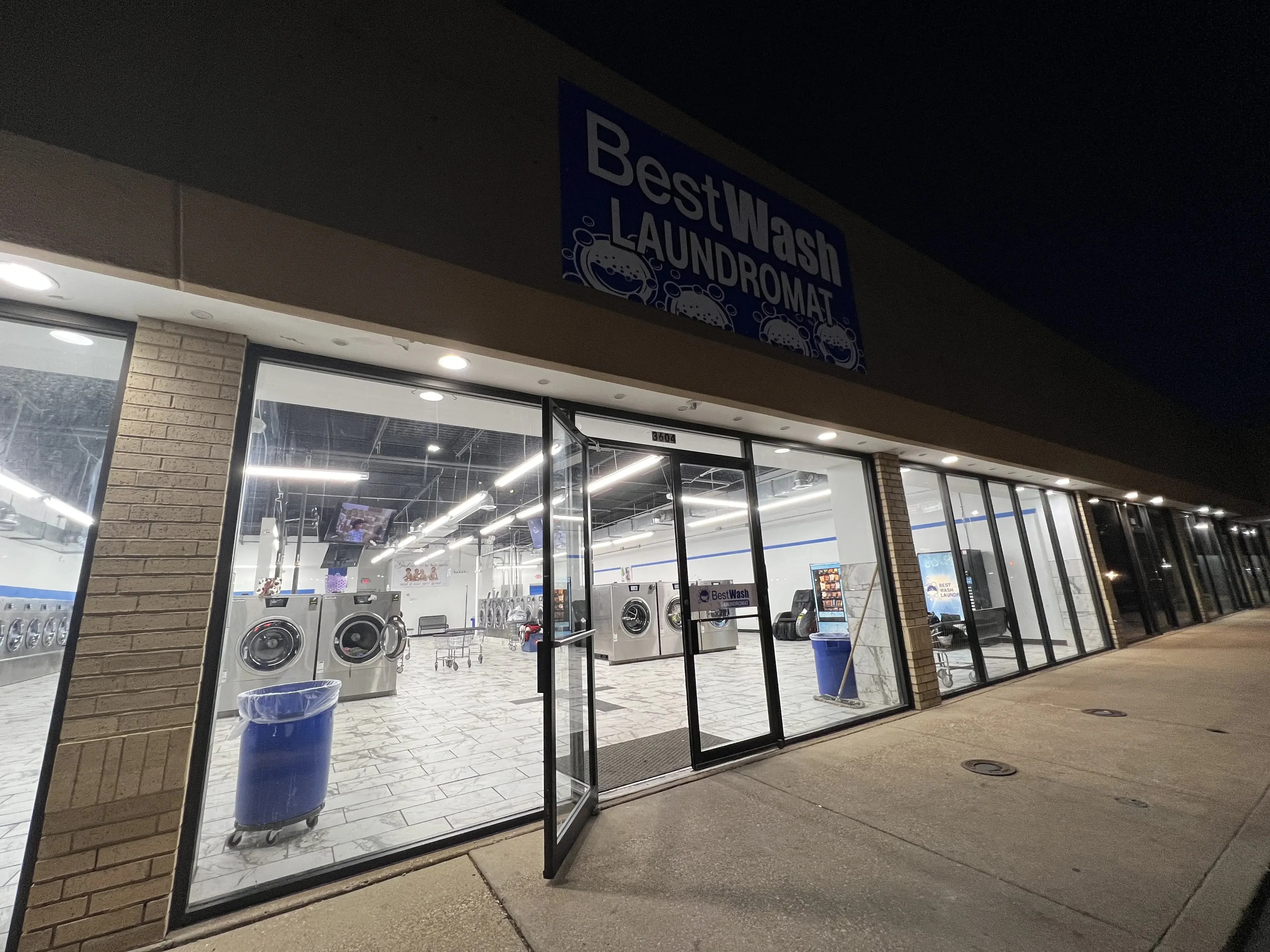 Best Wash Laundromats – North Lindbergh - Image 8