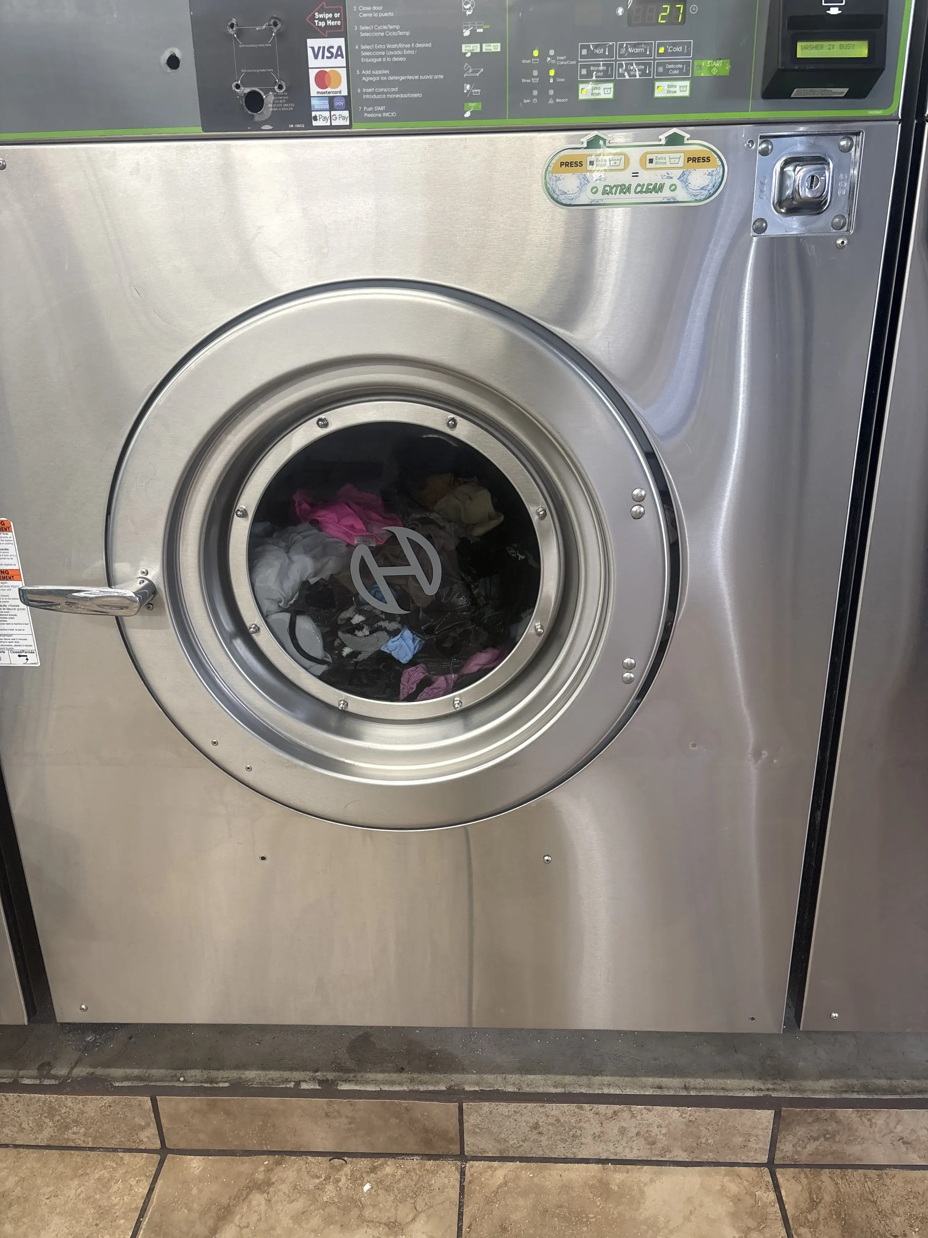 Best Wash Laundromats – South Grand Blvd thumbnail 11