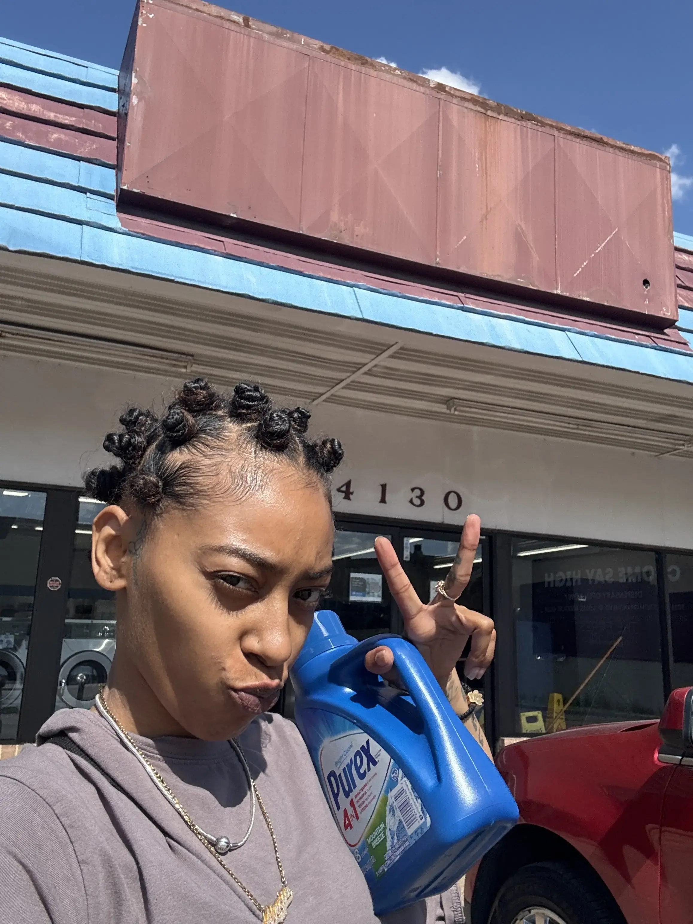 Best Wash Laundromats – South Grand Blvd thumbnail 16