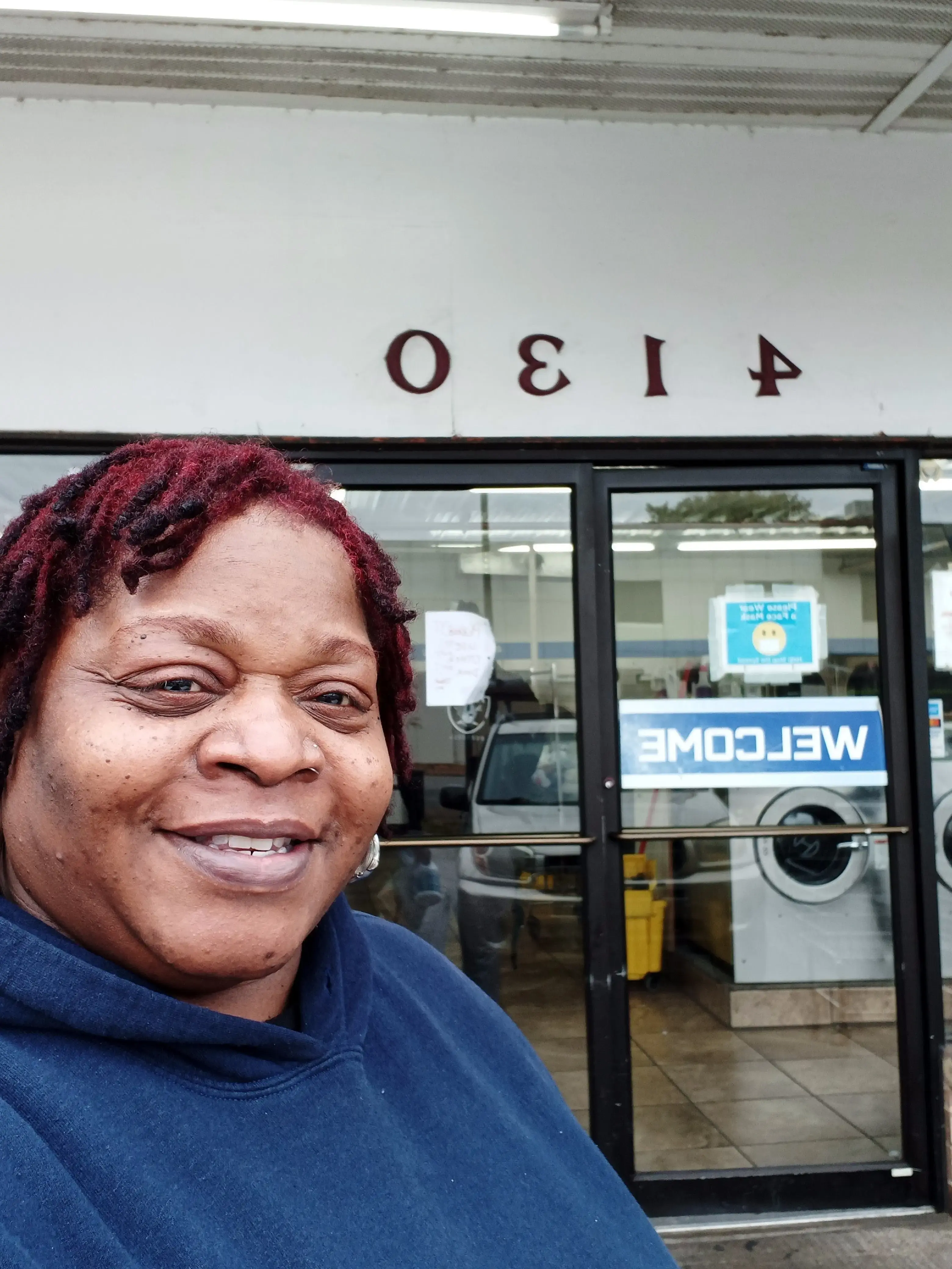 Best Wash Laundromats – South Grand Blvd - Image 12