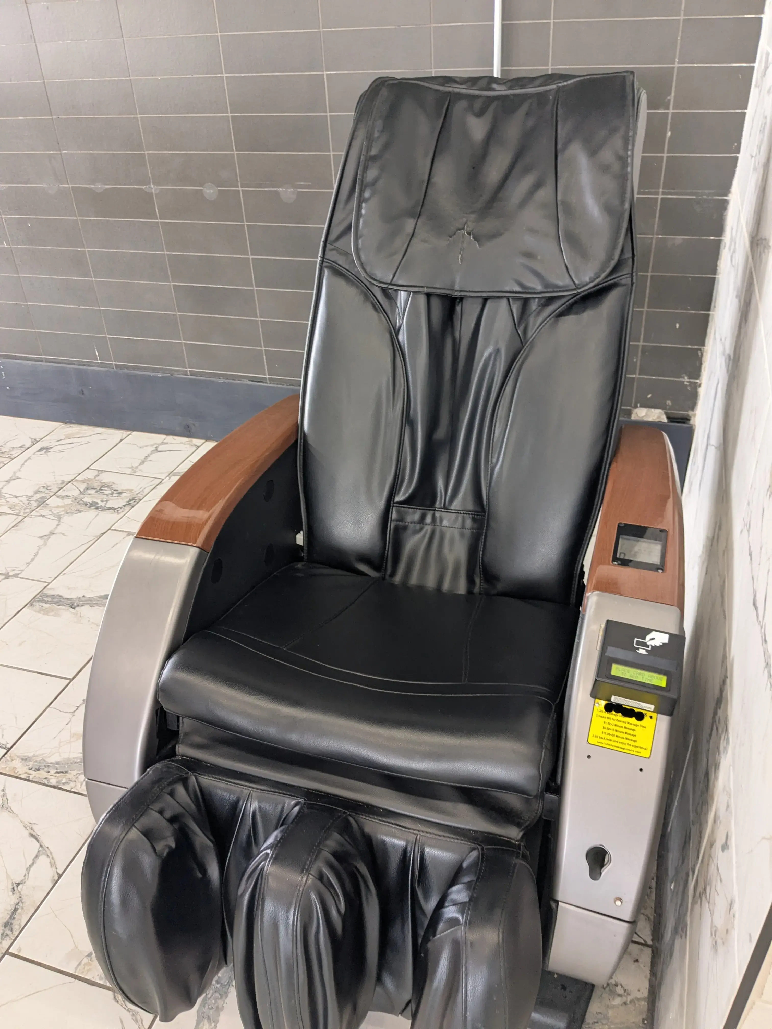 Best Wash Laundromats - Image 10
