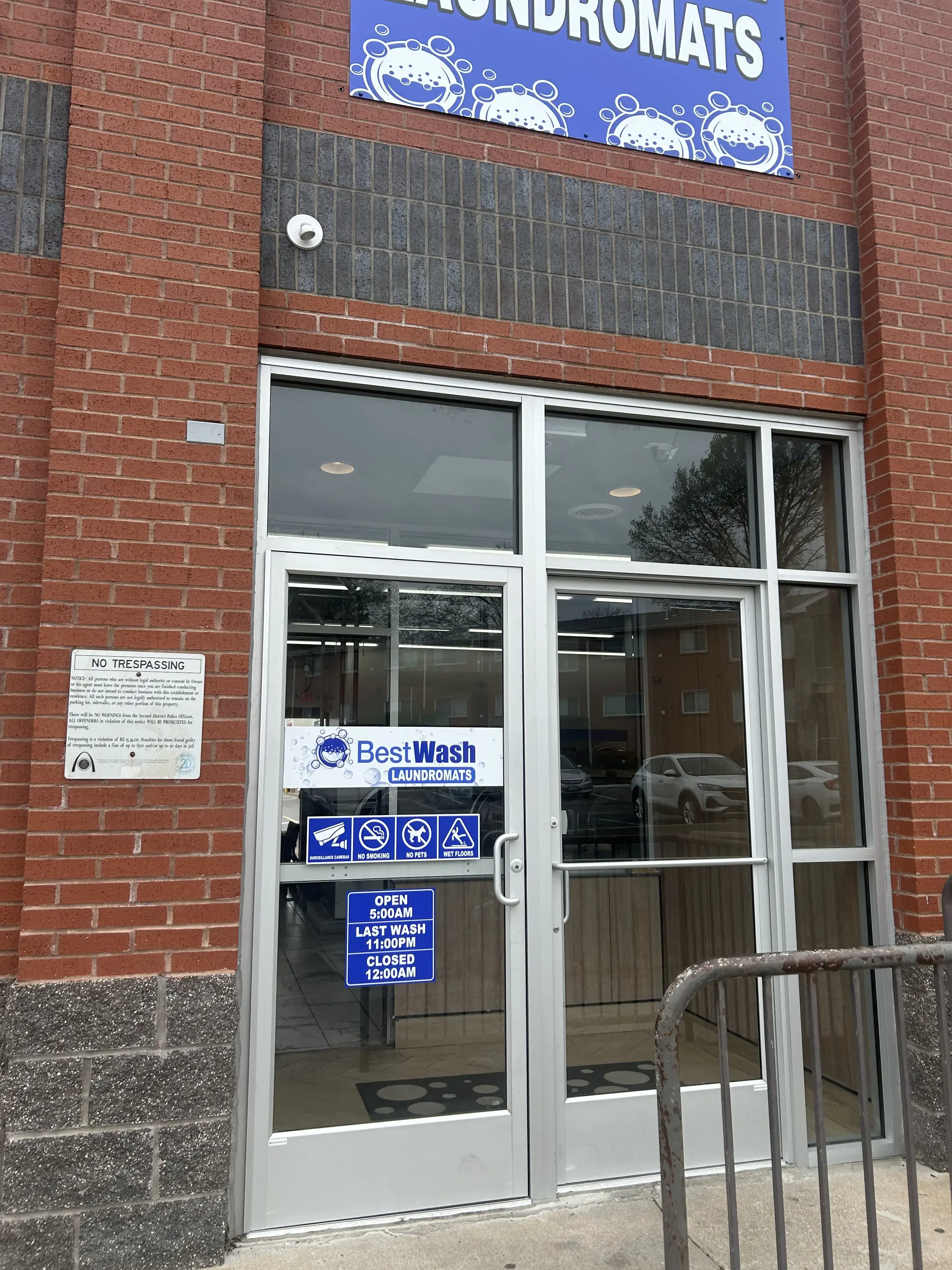 Best Wash Laundromats - Image 8