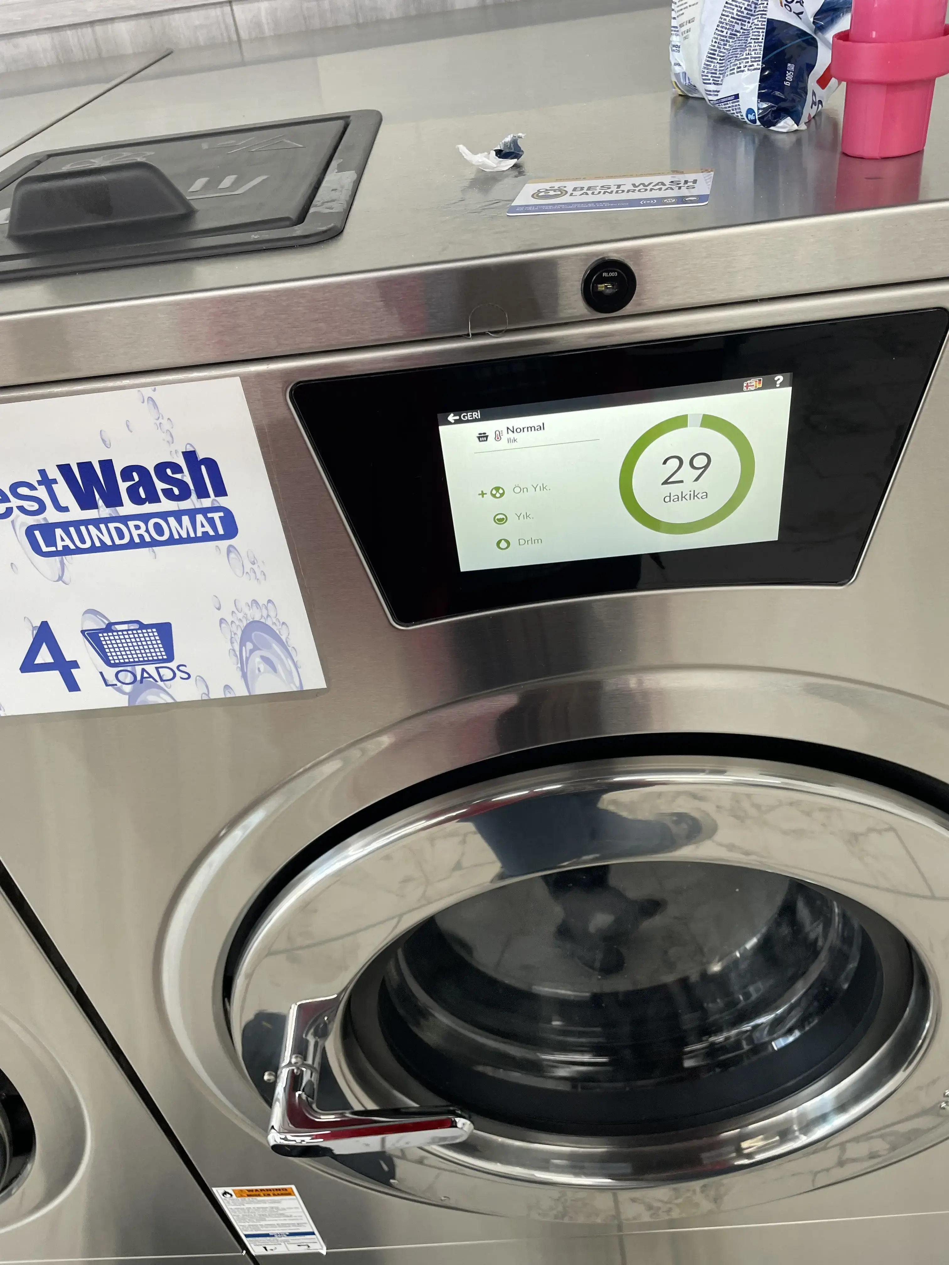 Best Wash Laundromats thumbnail 11
