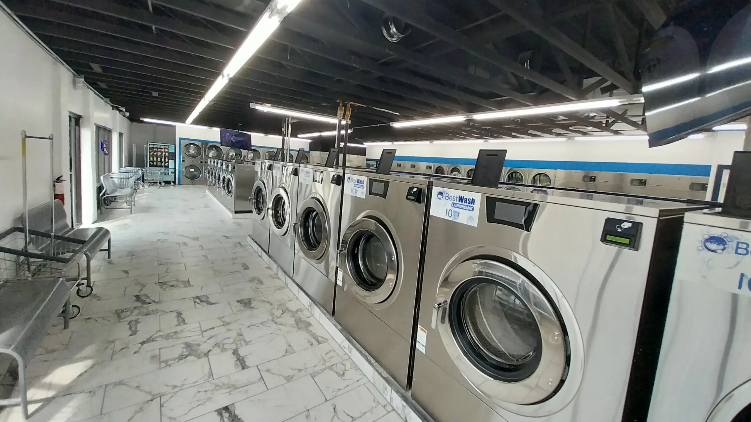 Best Wash Laundromats – Watson Road - Image 7