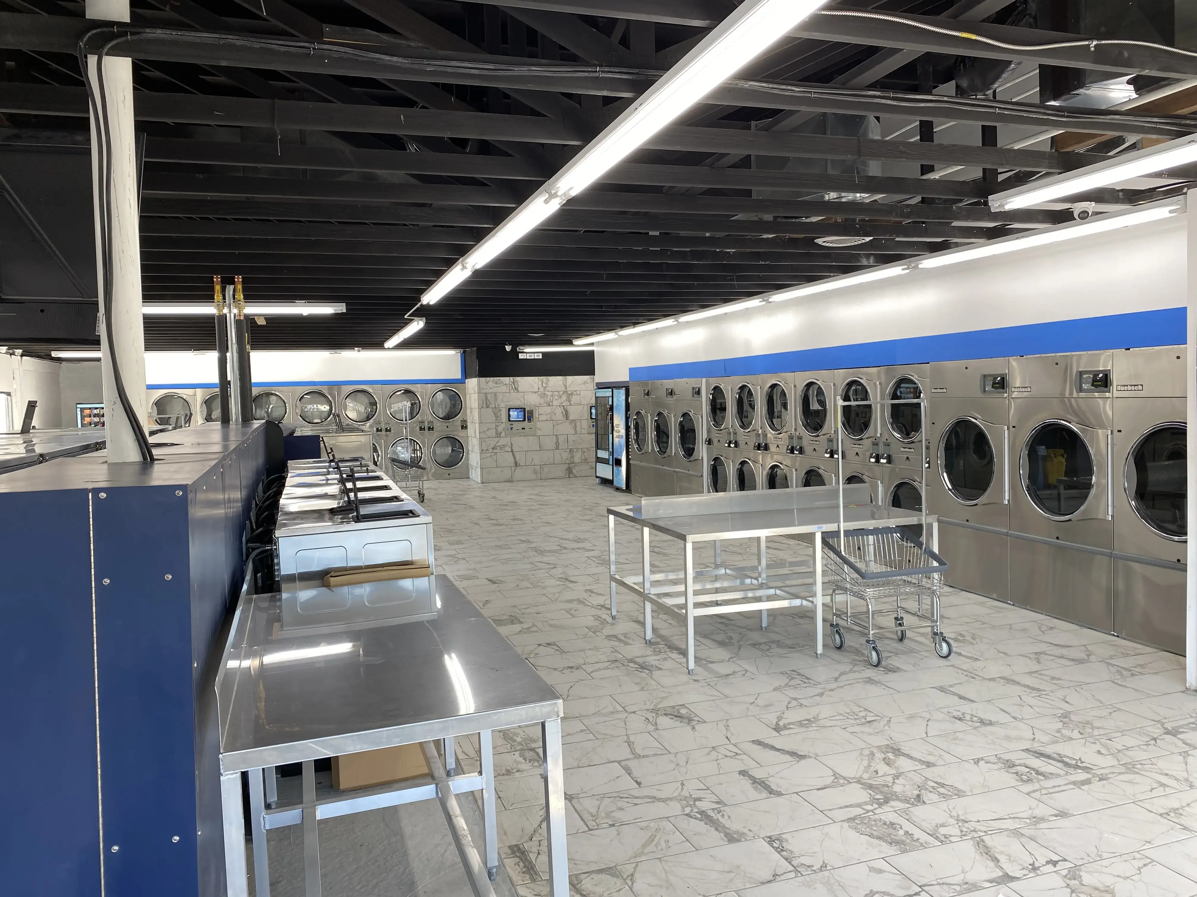 Best Wash Laundromats – Watson Road - Image 14