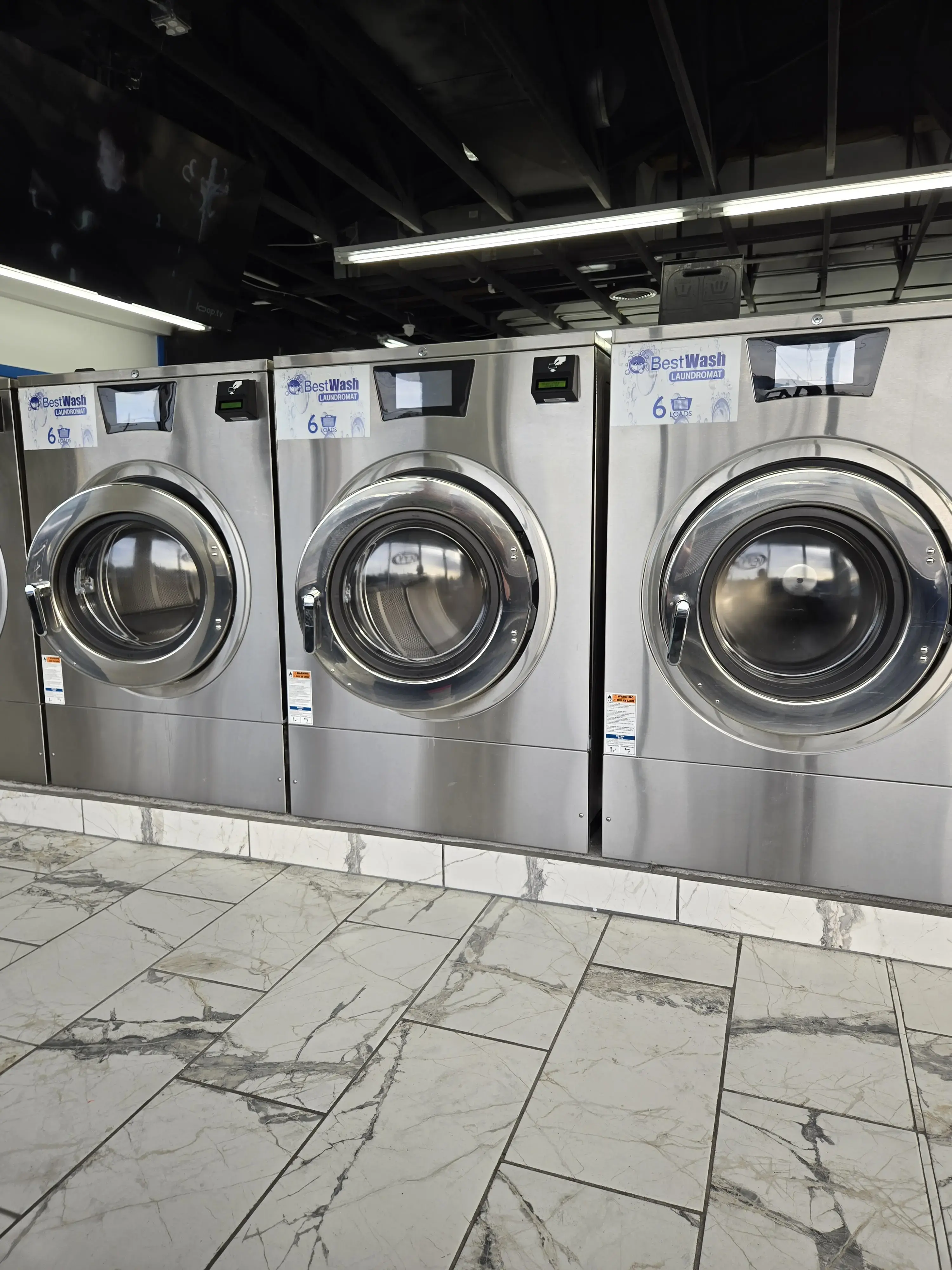 Best Wash Laundromats – Watson Road thumbnail 5