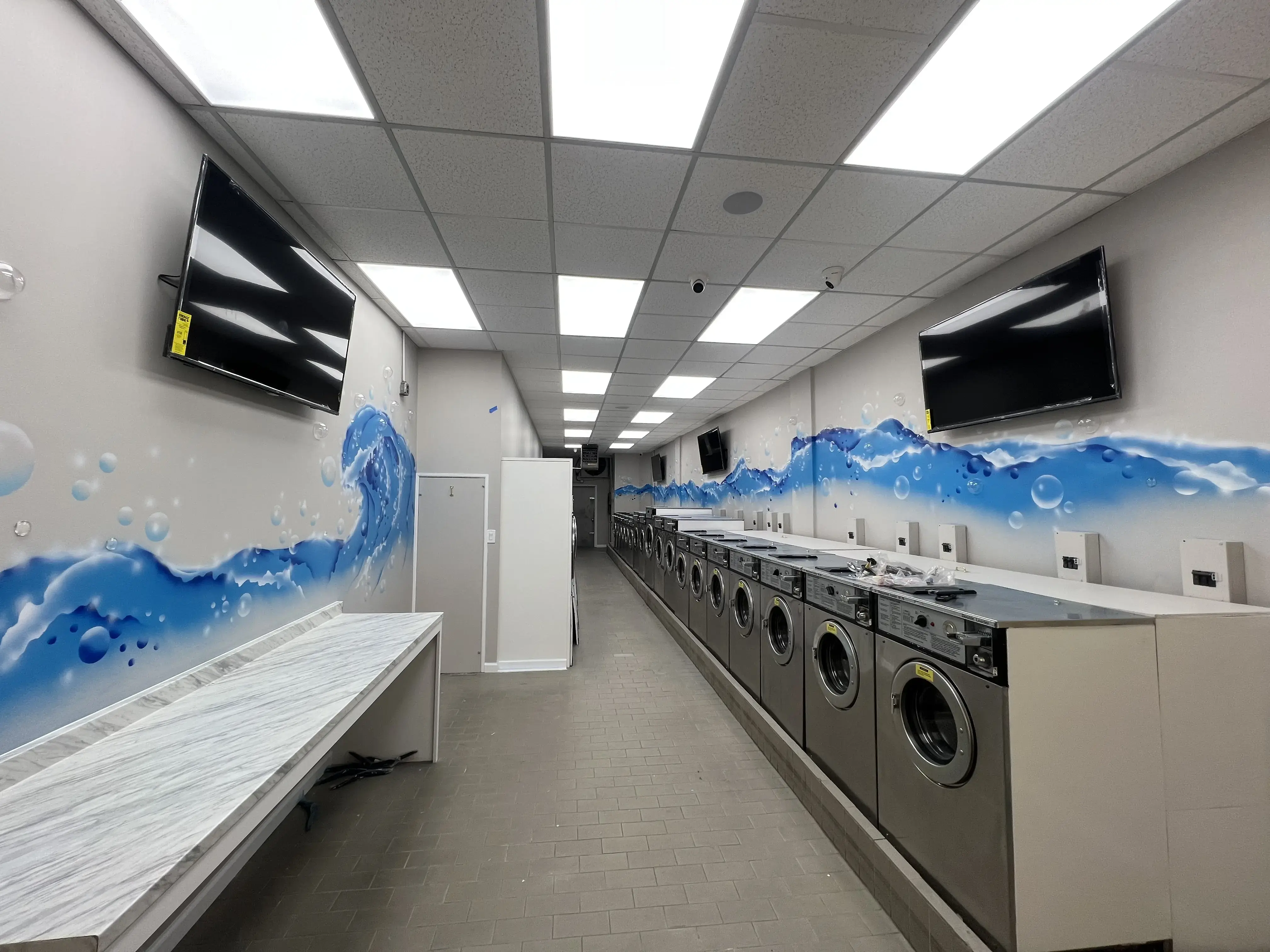 Better Wash Out Laundromat - Image 3