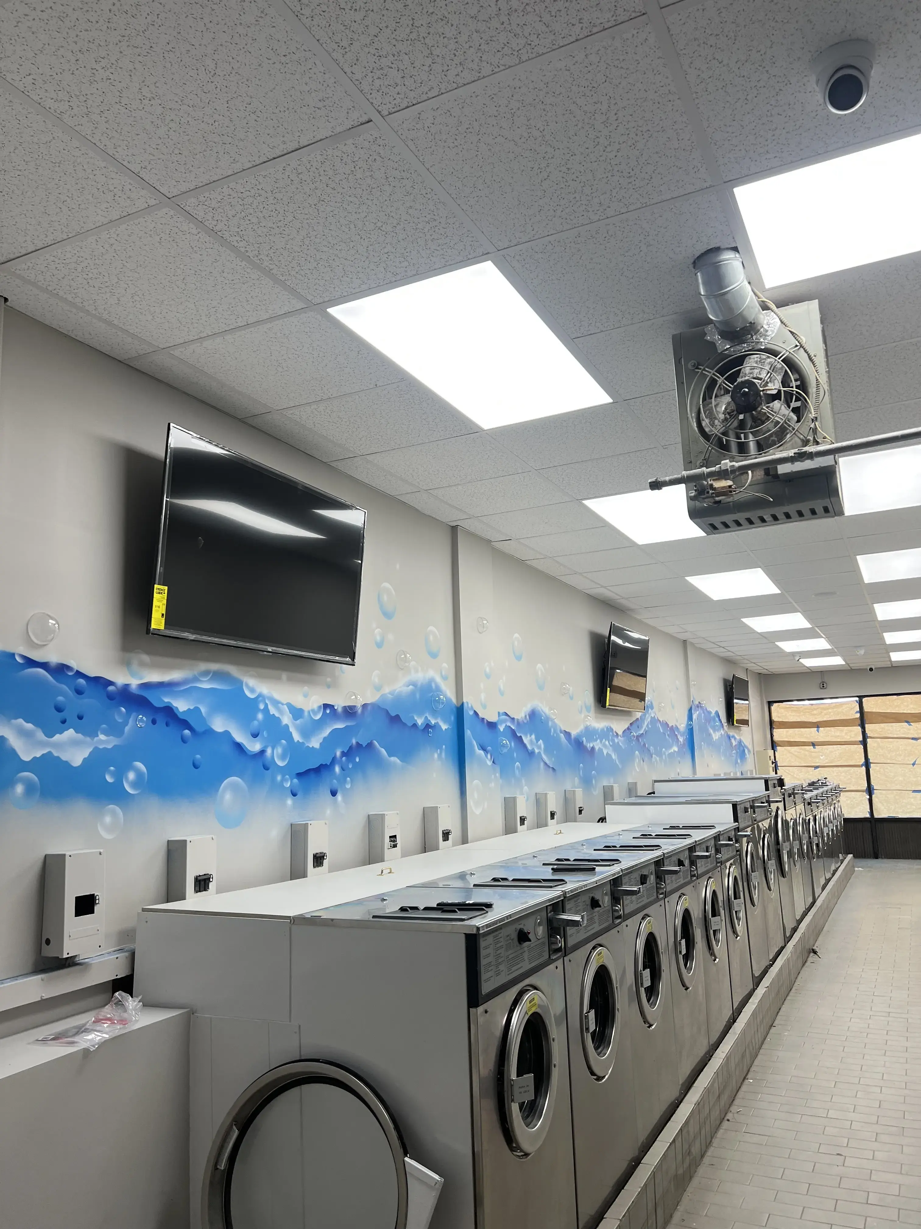 Better Wash Out Laundromat - Image 6