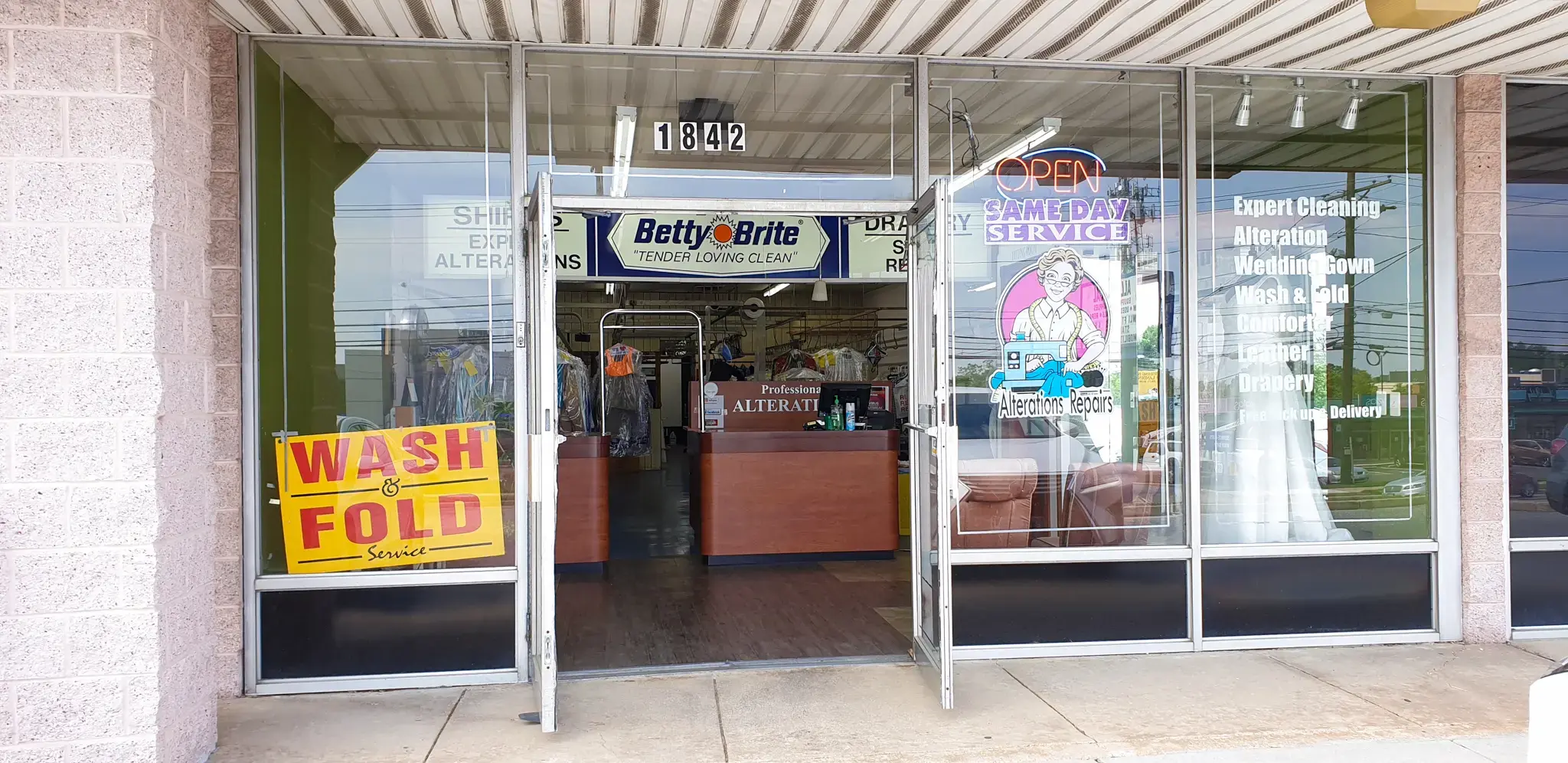 Betty Brite Cleaners thumbnail 6