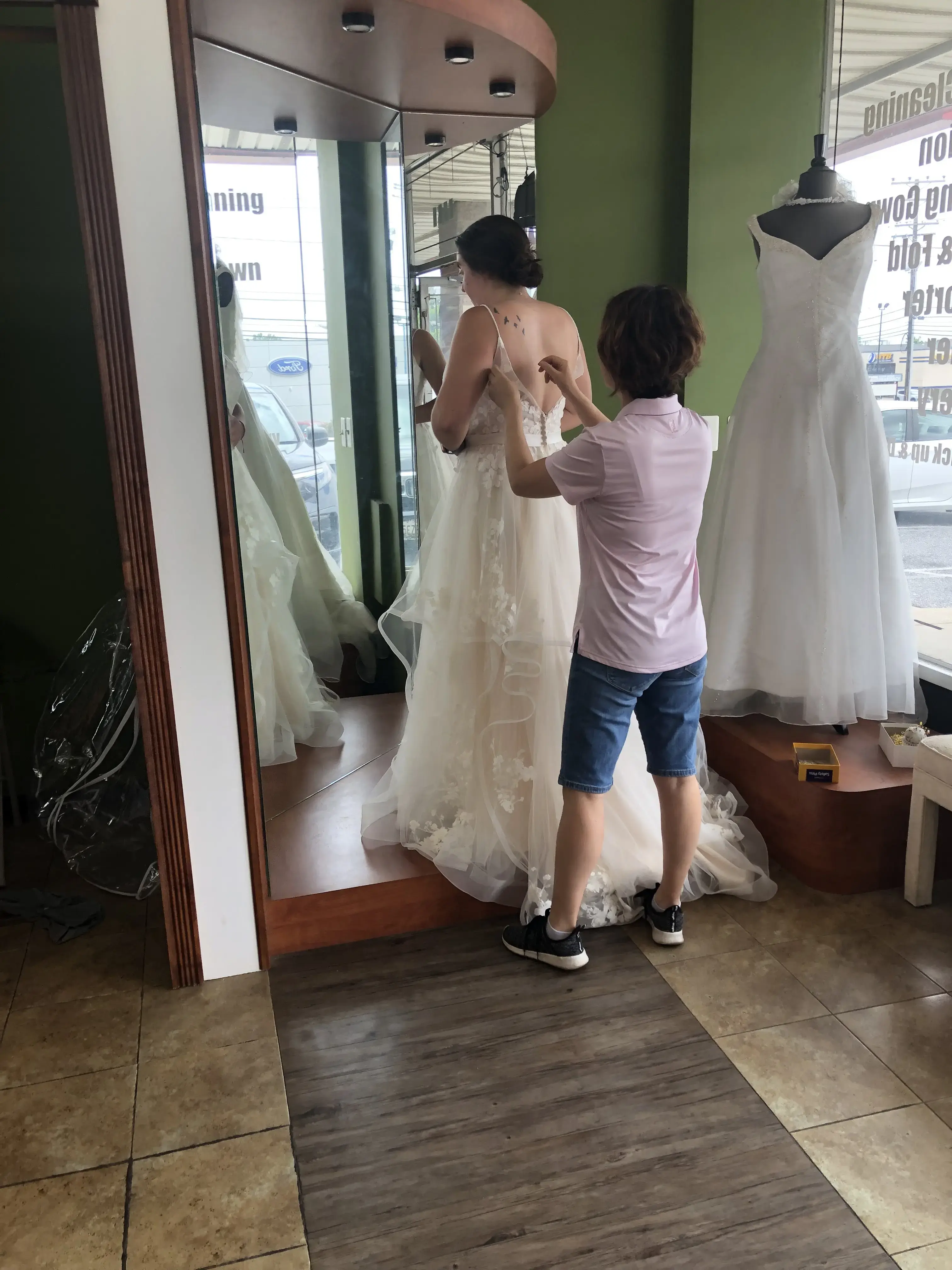 Betty Brite Cleaners - Image 7