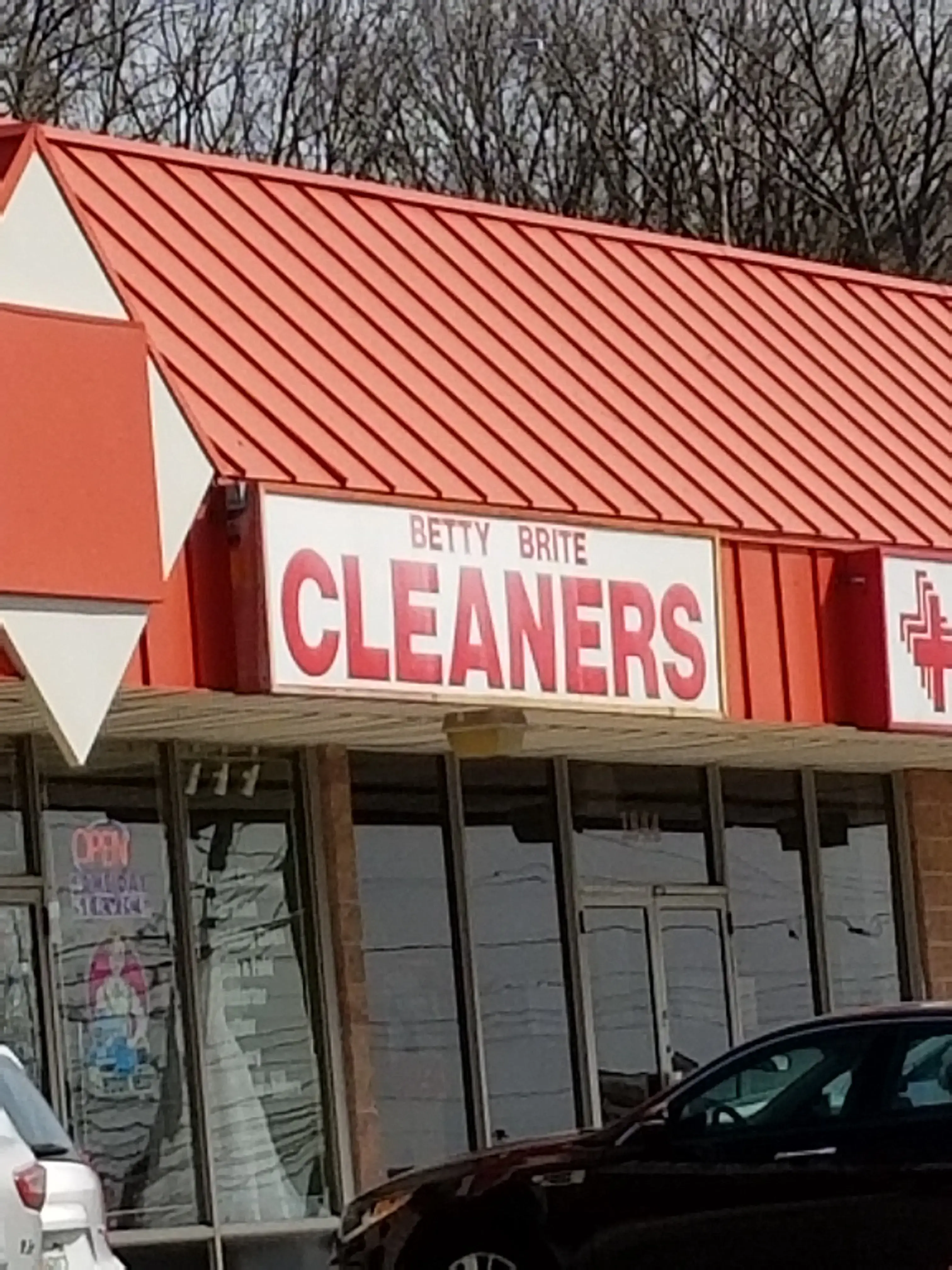 Betty Brite Cleaners thumbnail 9