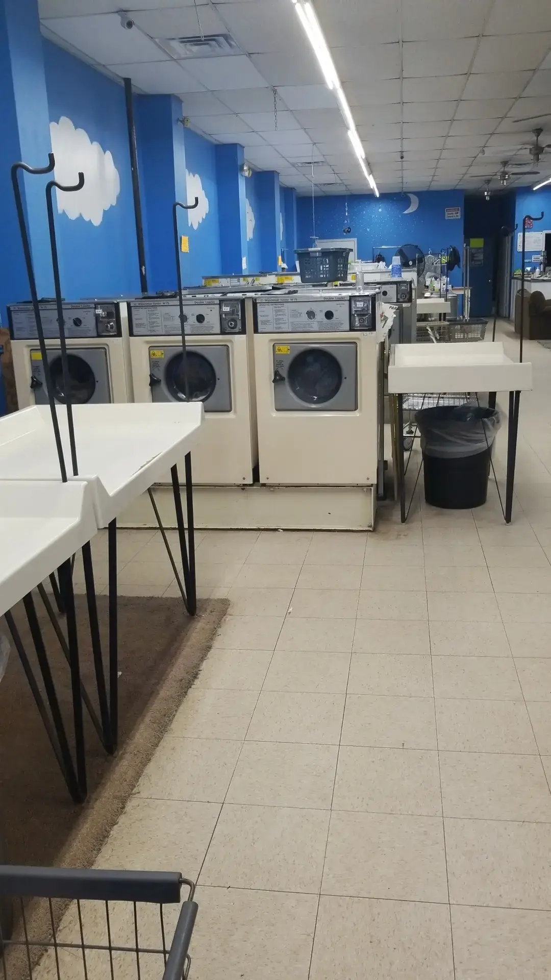 Beverly's Home Style Laundry - Image 5