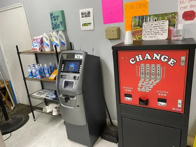 Beverly's Home Style Laundry - Image 7