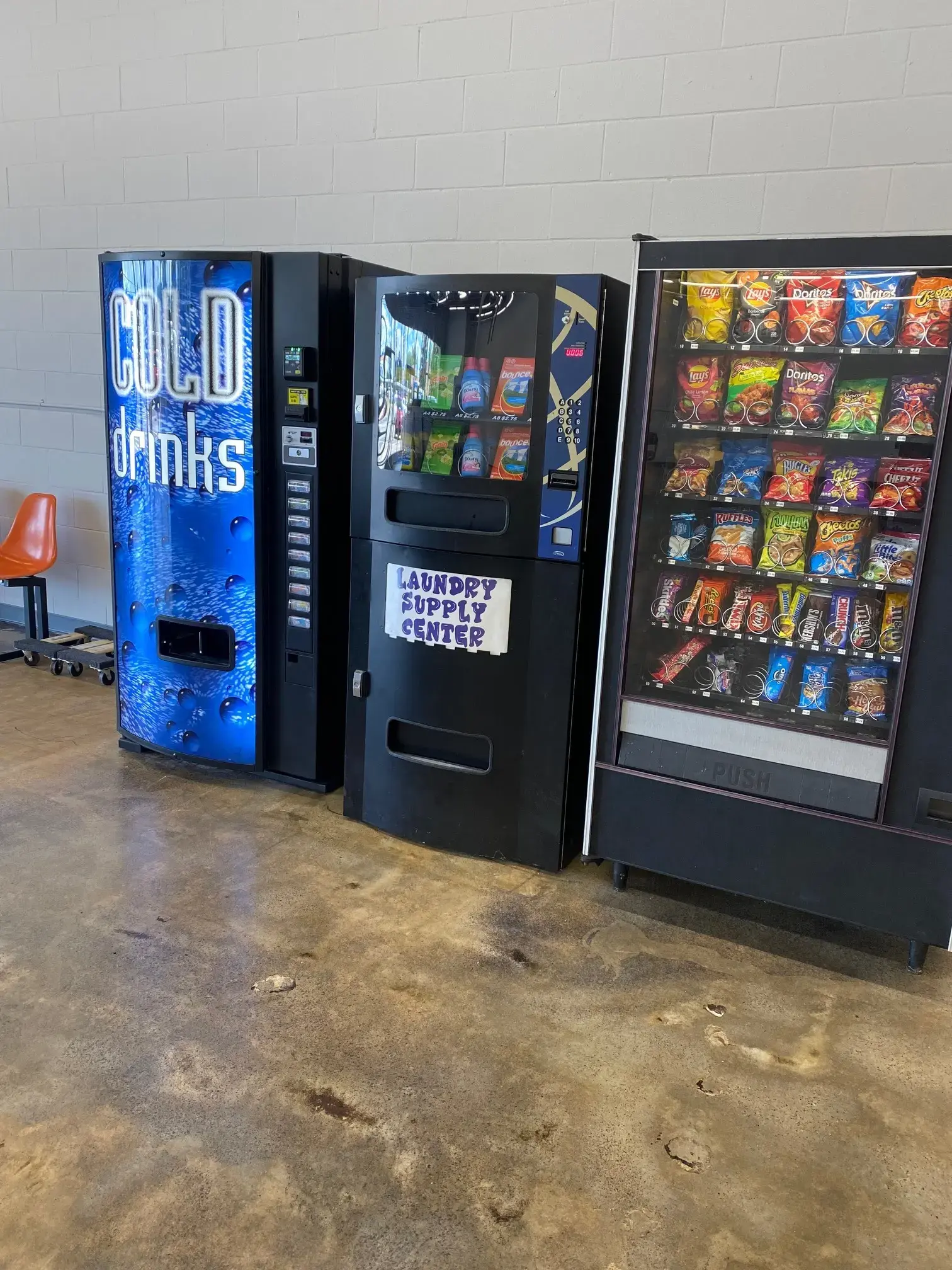 Big Al's Laundromat Self Serve and Wash Dry Fold Drop Off Service - Image 11