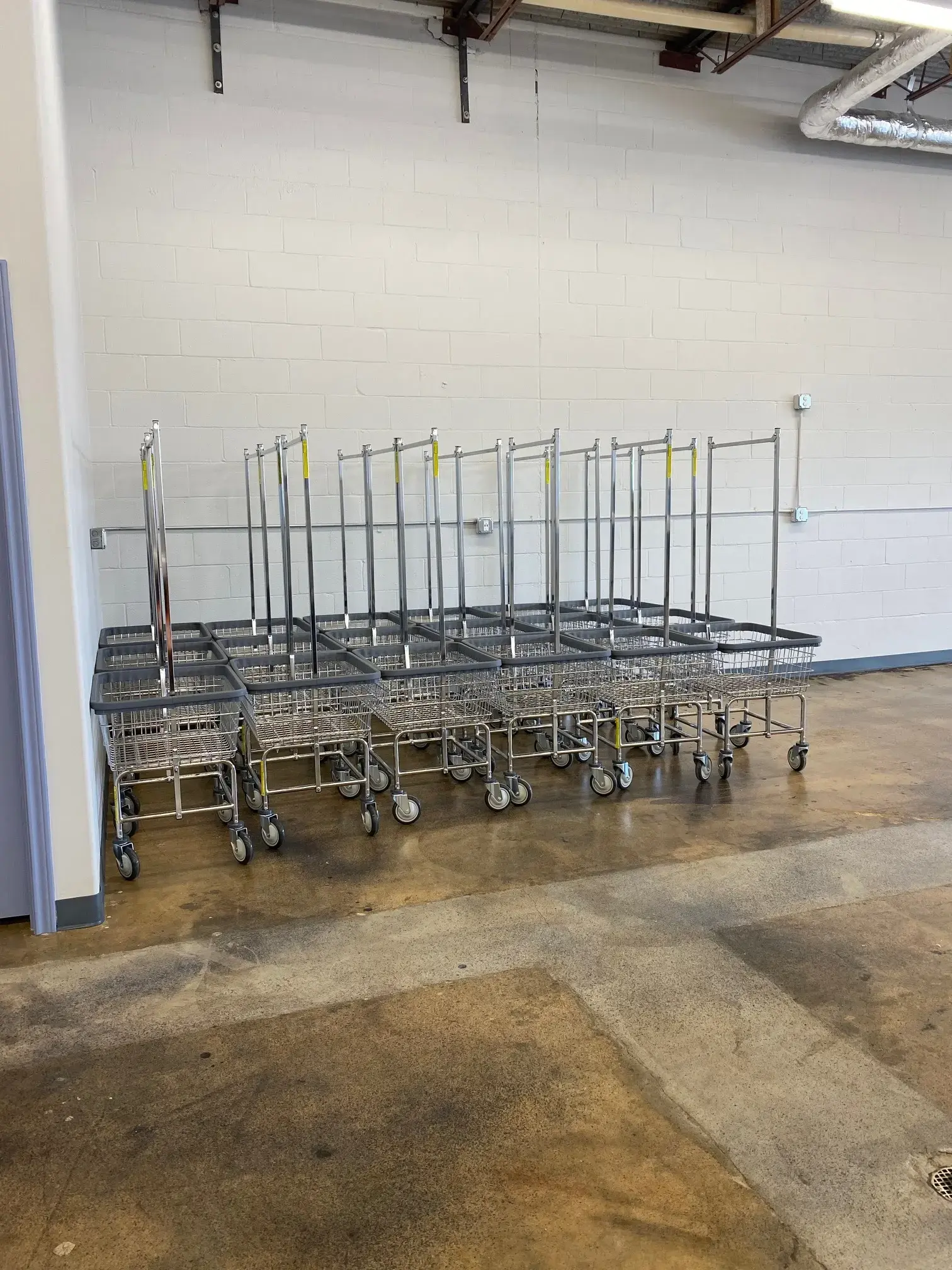 Big Al's Laundromat Self Serve and Wash Dry Fold Drop Off Service - Image 20