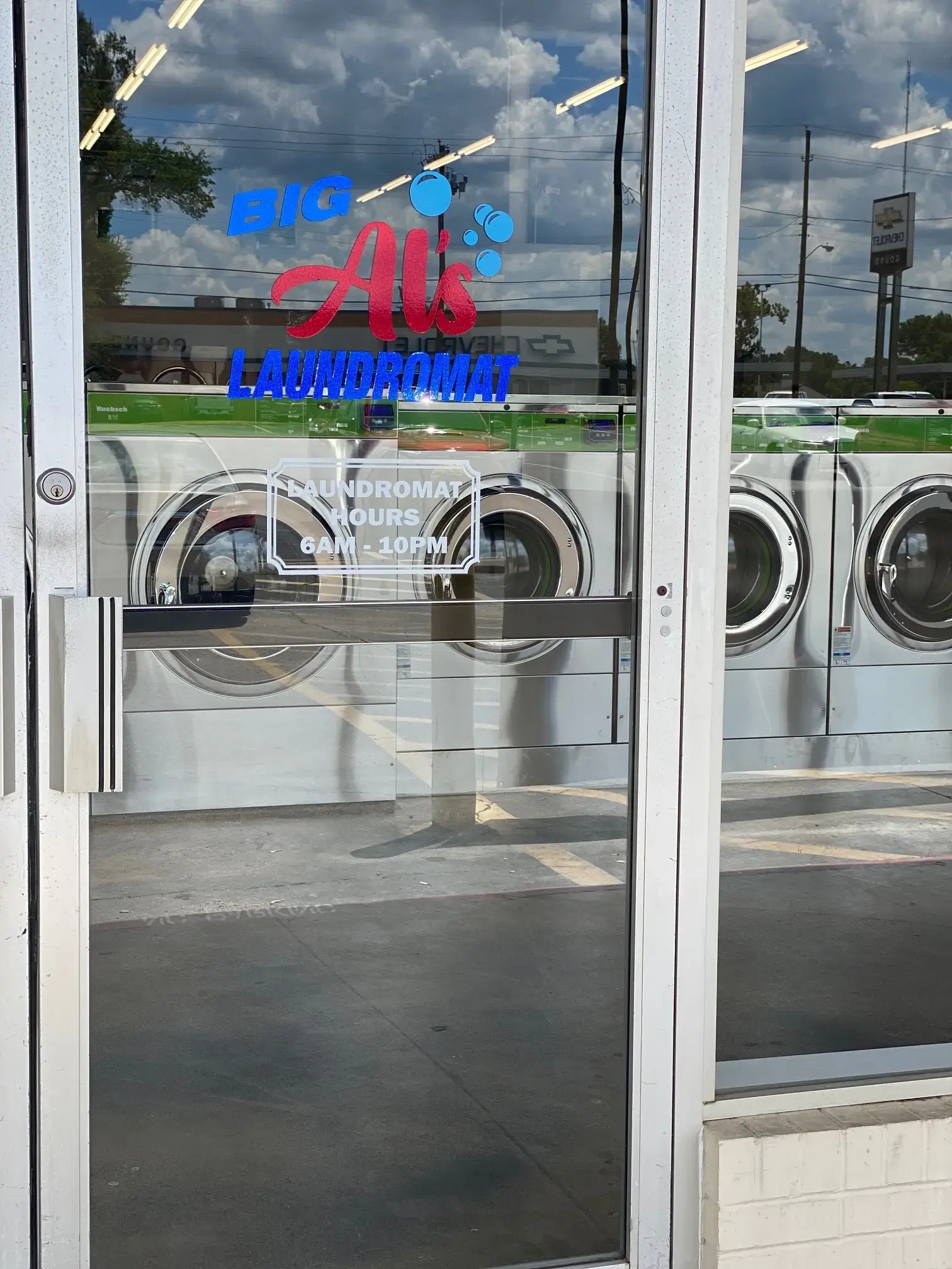 Big Al's Laundromat Self Serve and Wash Dry Fold Drop Off Service - Image 4