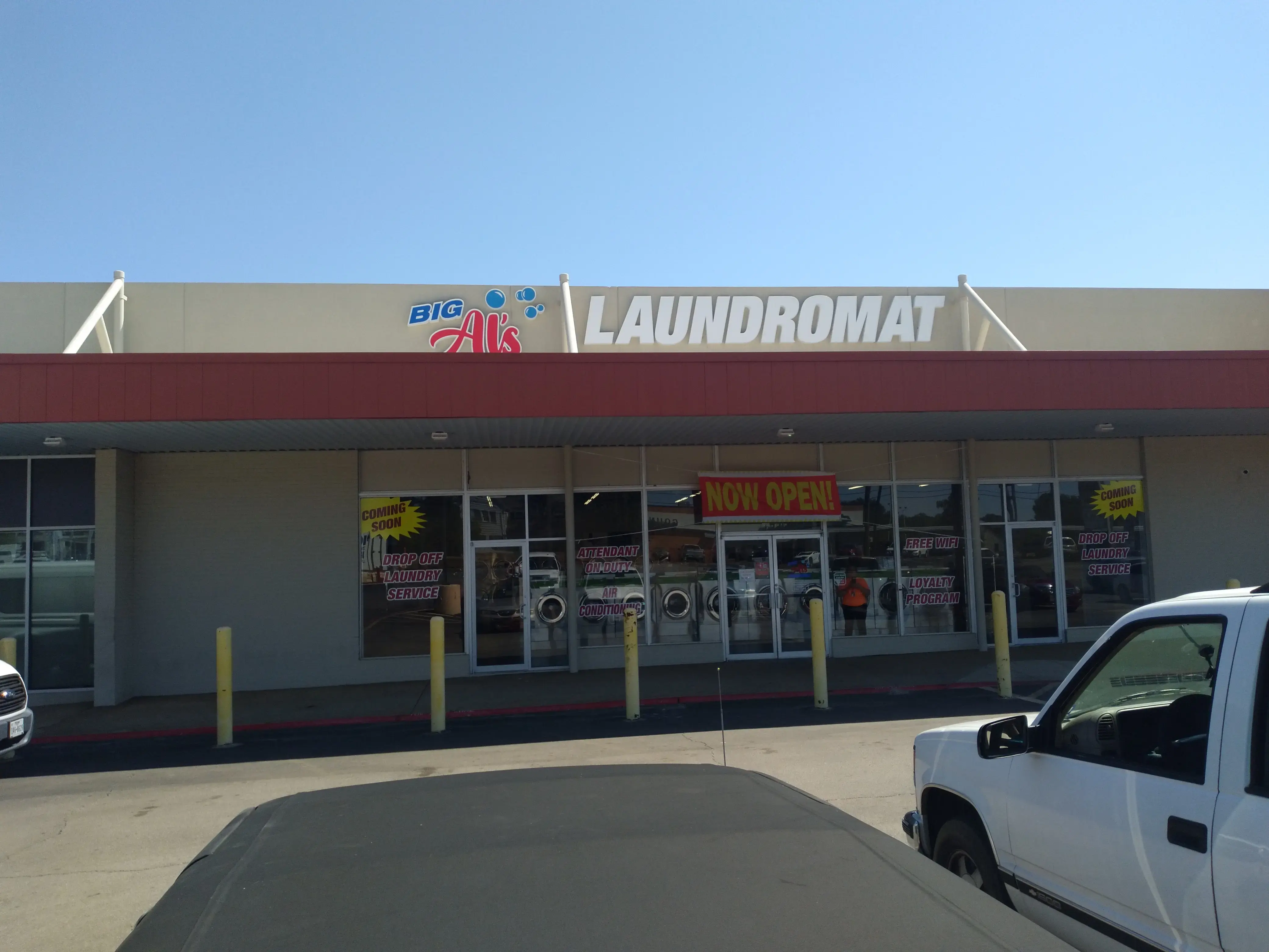 Big Al's Laundromat Self Serve and Wash Dry Fold Drop Off Service - Image 17