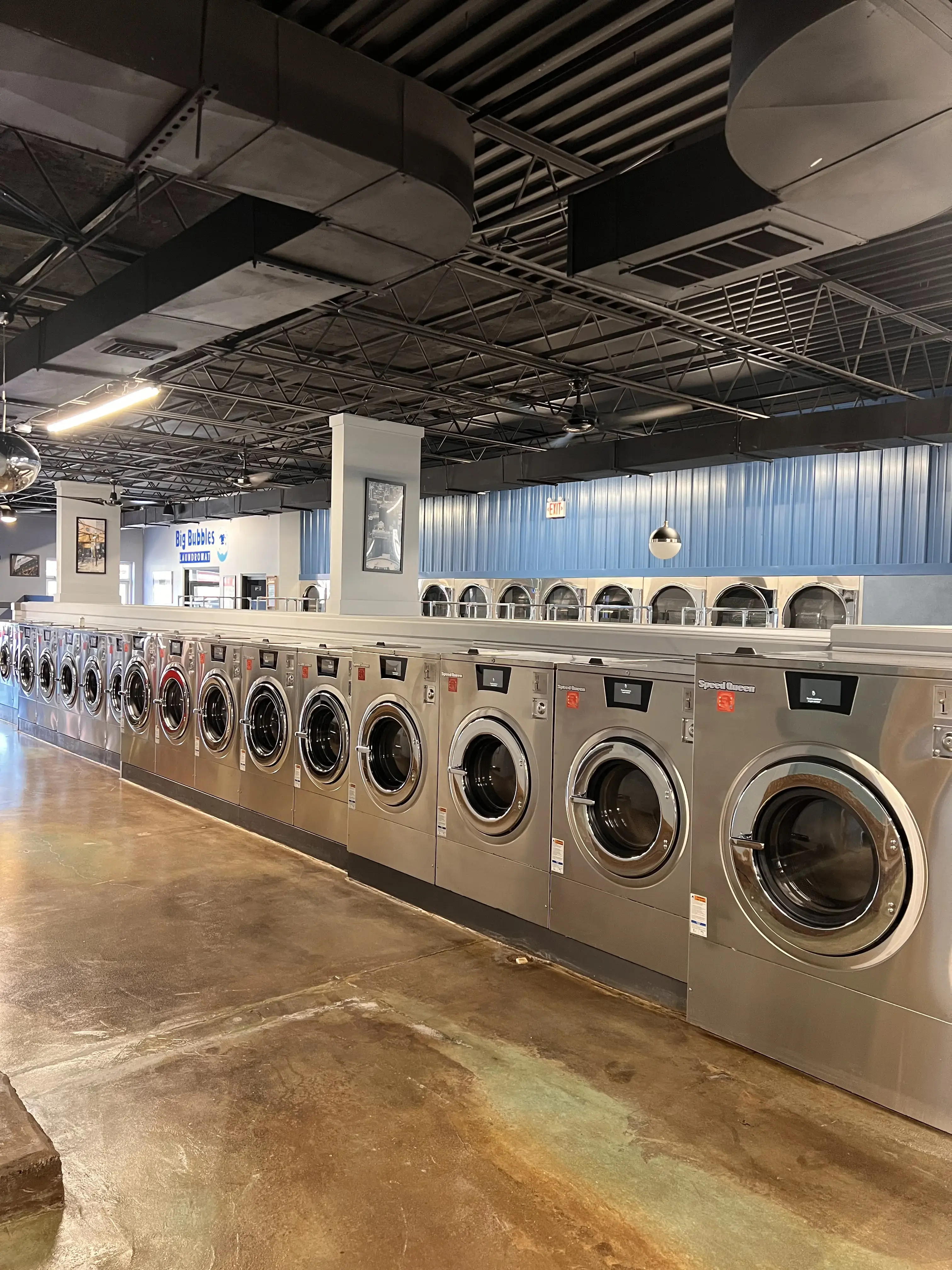 Big Bubbles Laundromat - Image 8