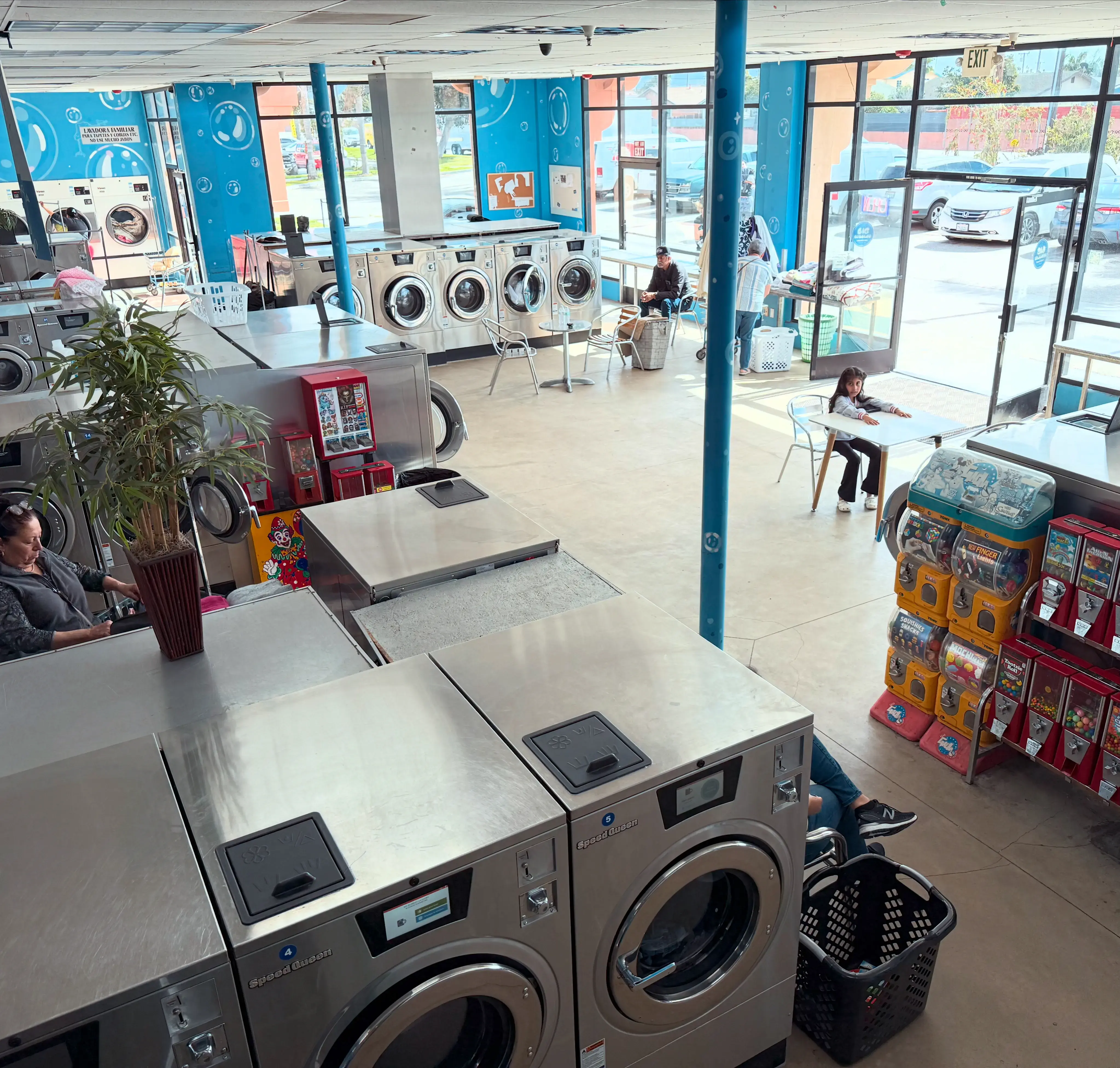 Big Bubbles Laundry - Image 6