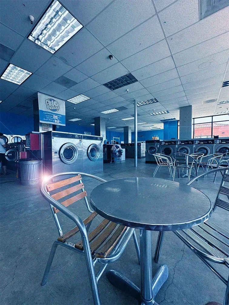 Big Bubbles Laundry - Image 15