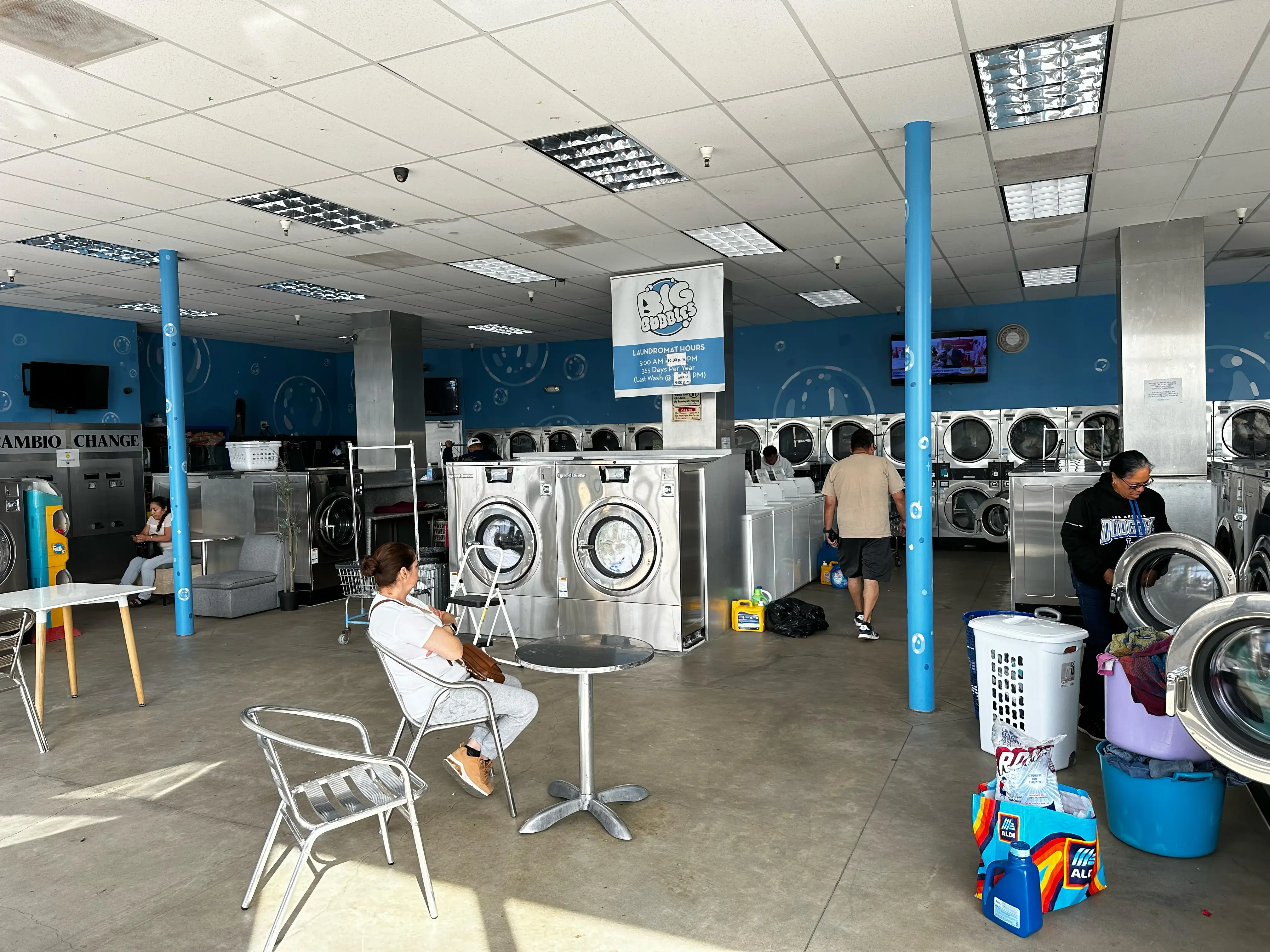 Big Bubbles Laundry - Image 4