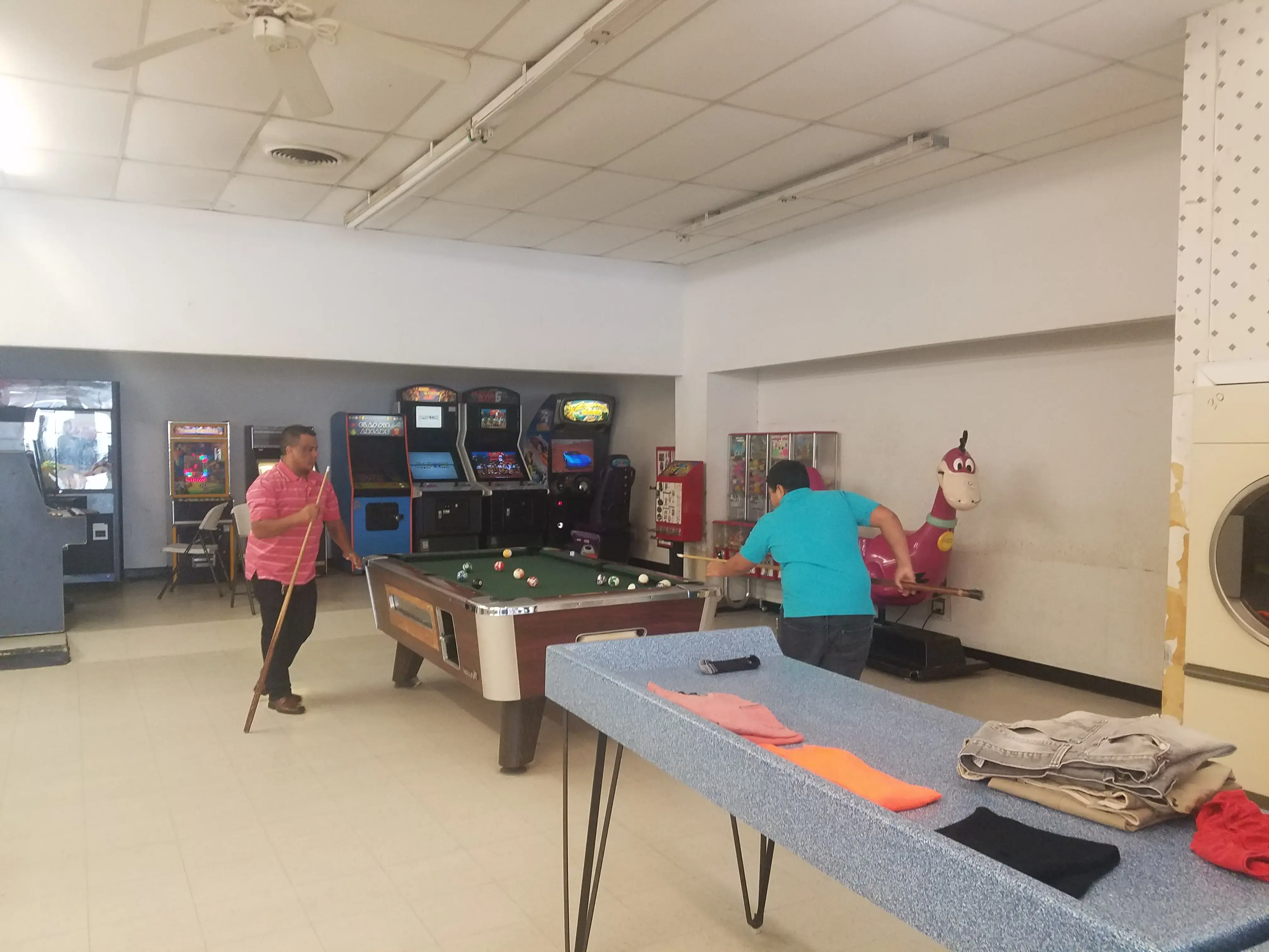 Big Coin Laundry - Image 5