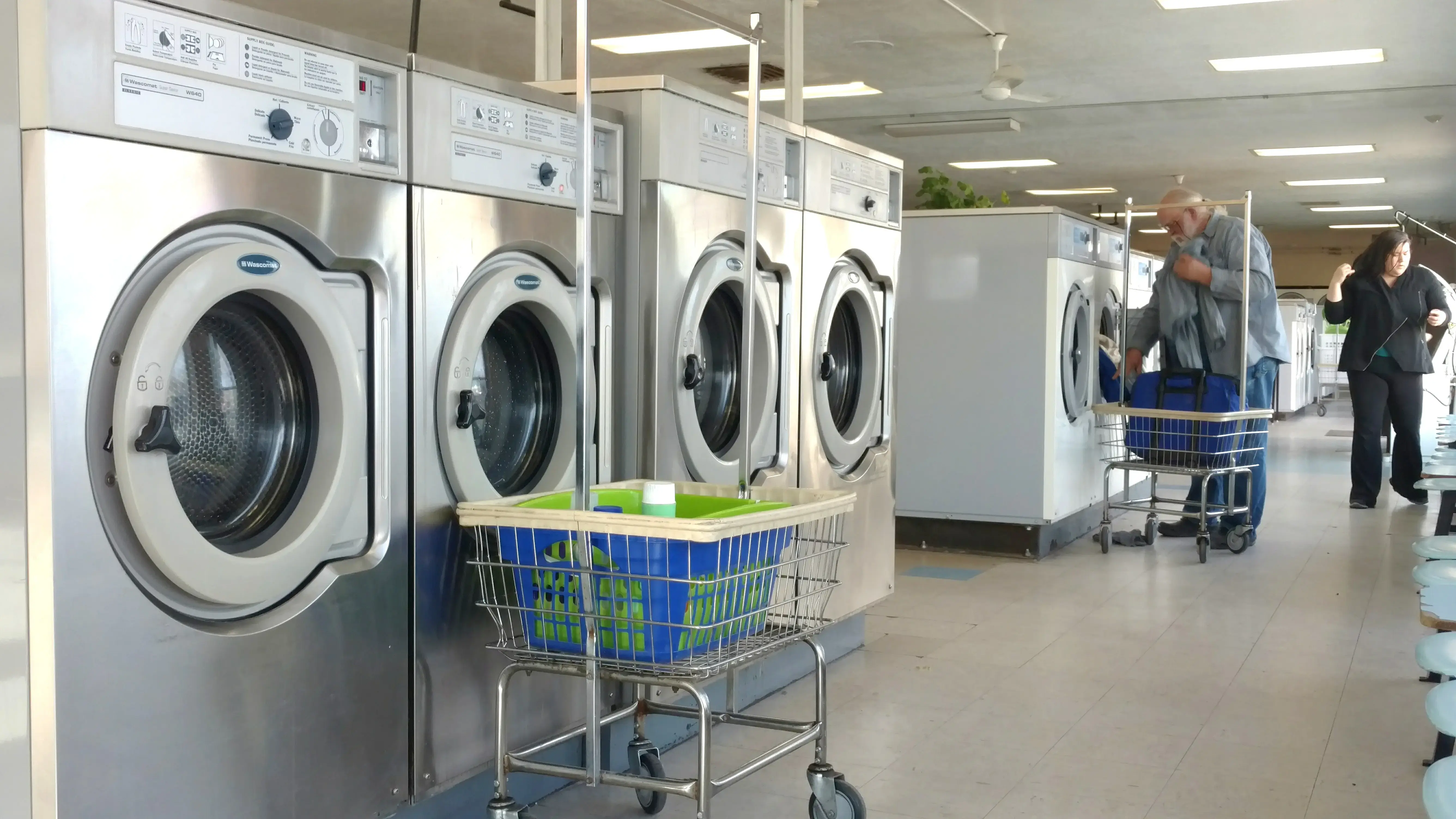 Big d's Laundromat thumbnail 16