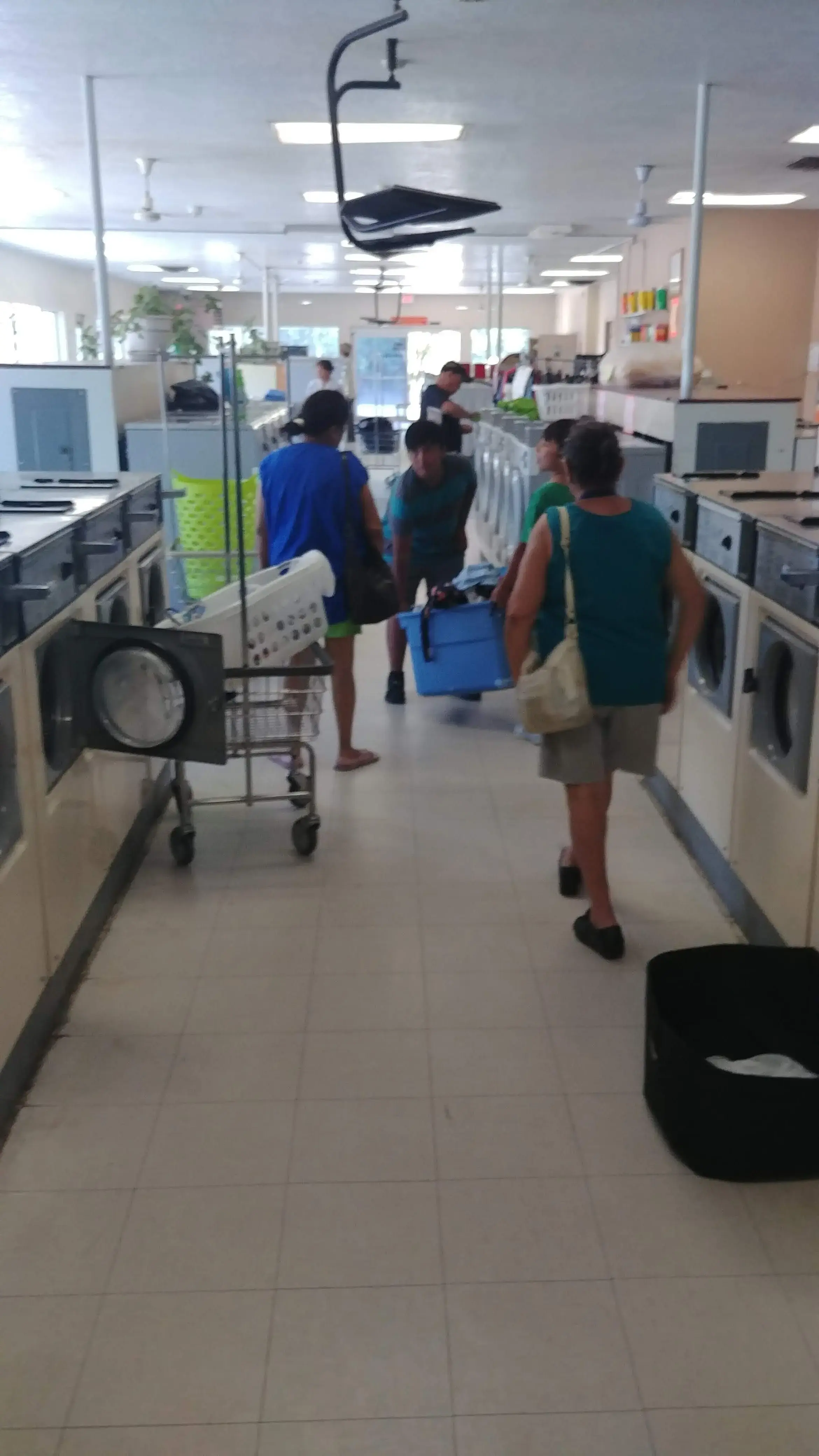Big d's Laundromat thumbnail 3