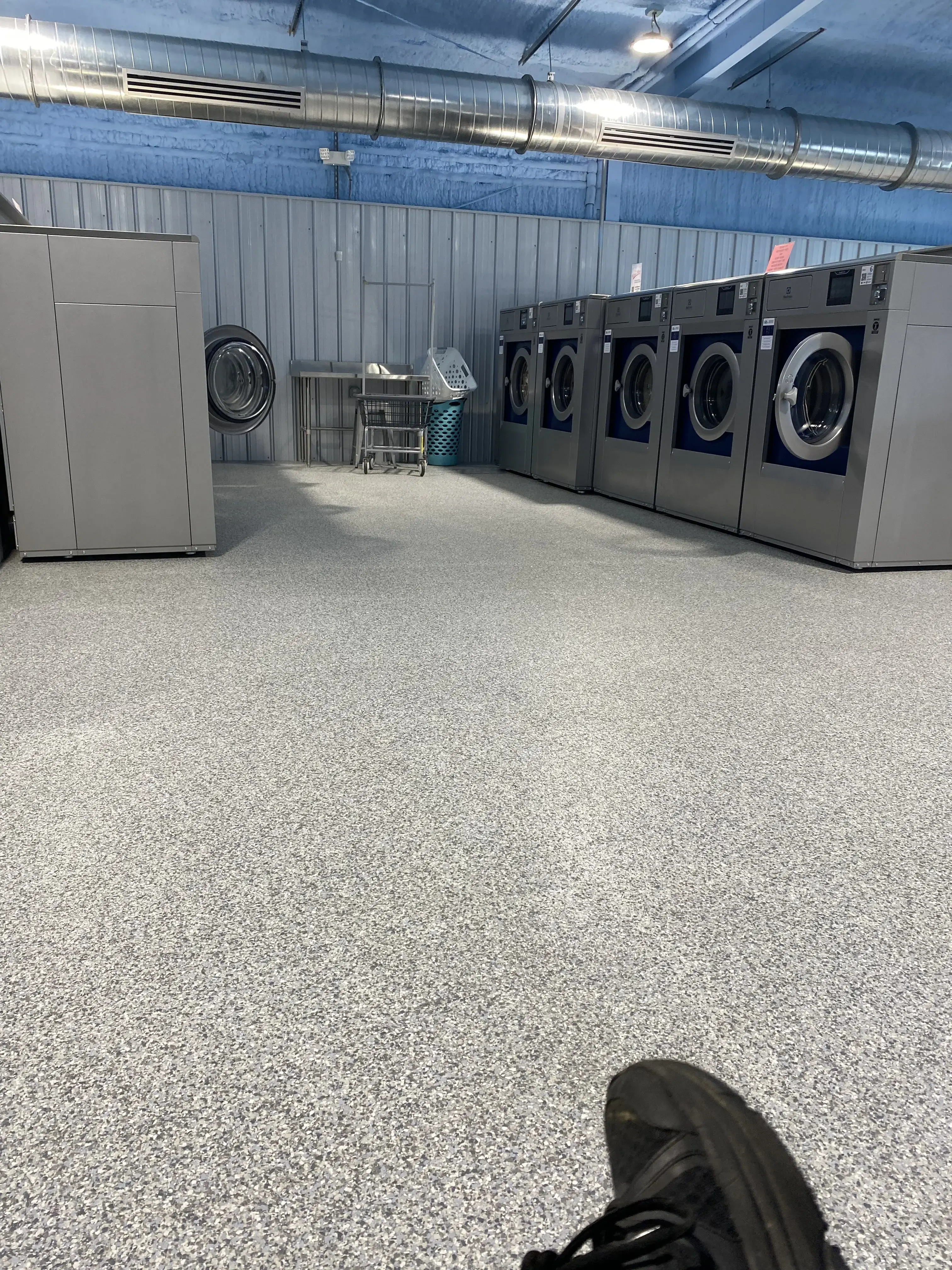 Big League Laundry thumbnail 18