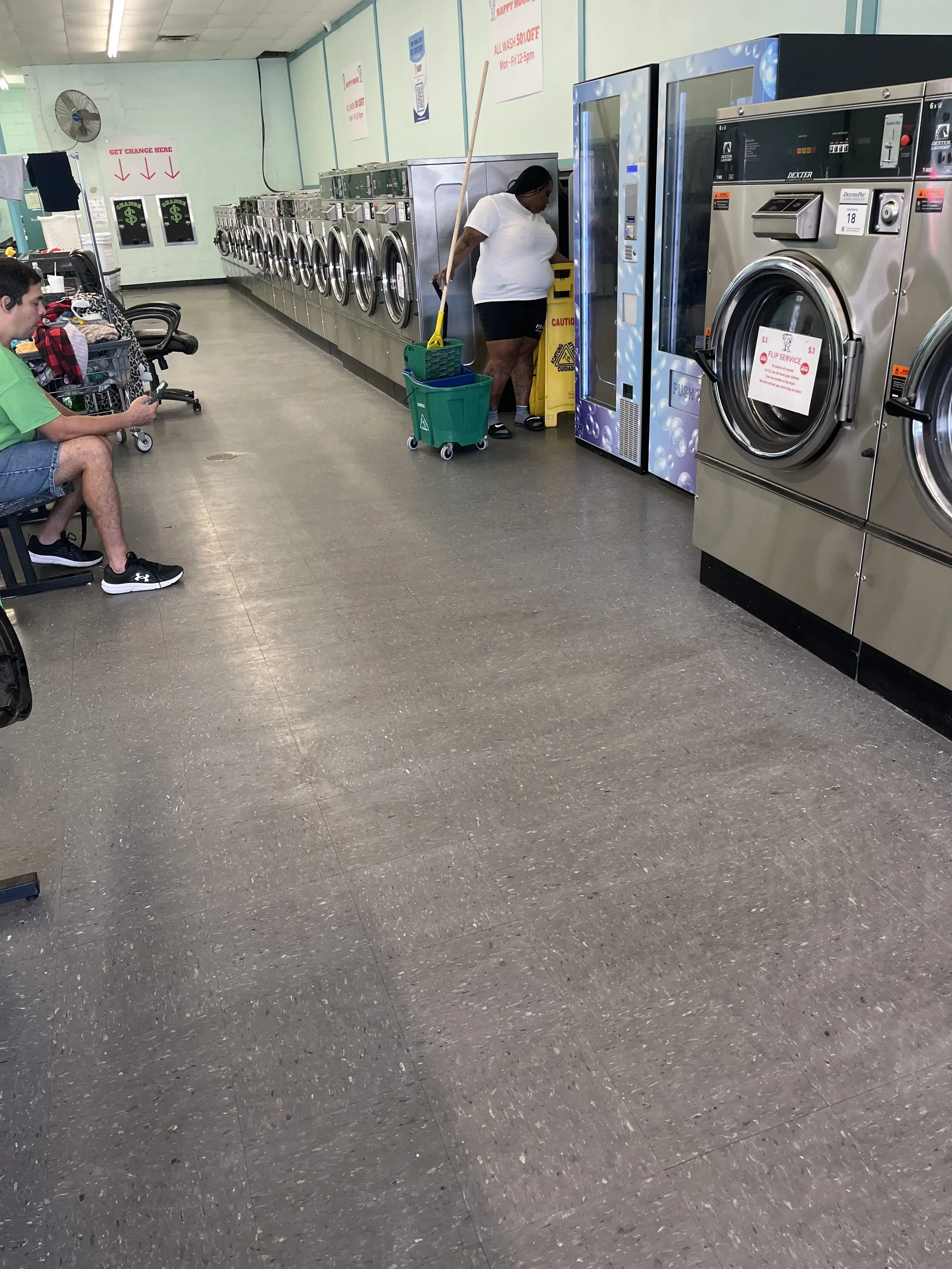 BIG LOAD LAUNDRY thumbnail 9