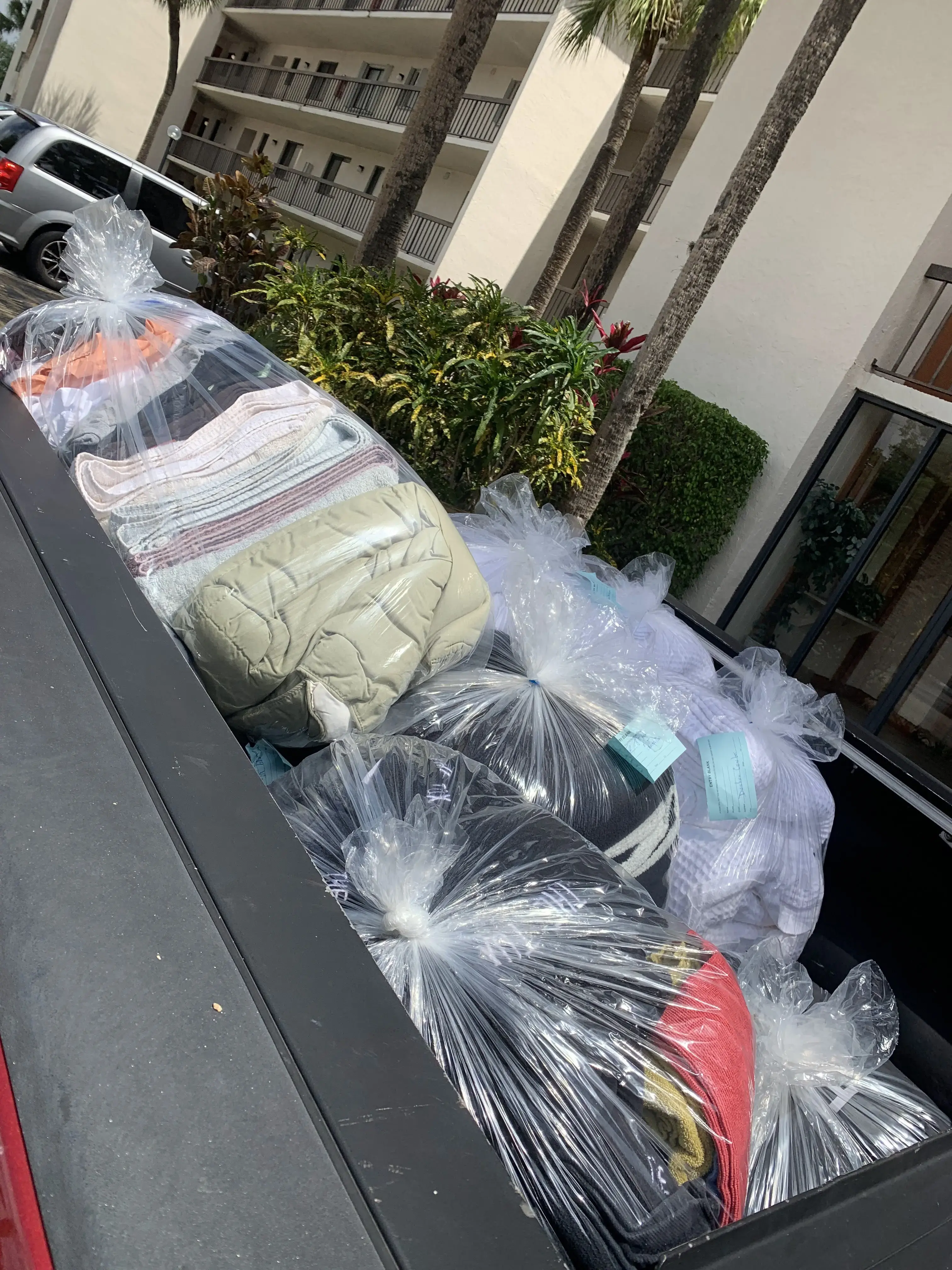 Big Splash Laundry - Image 9