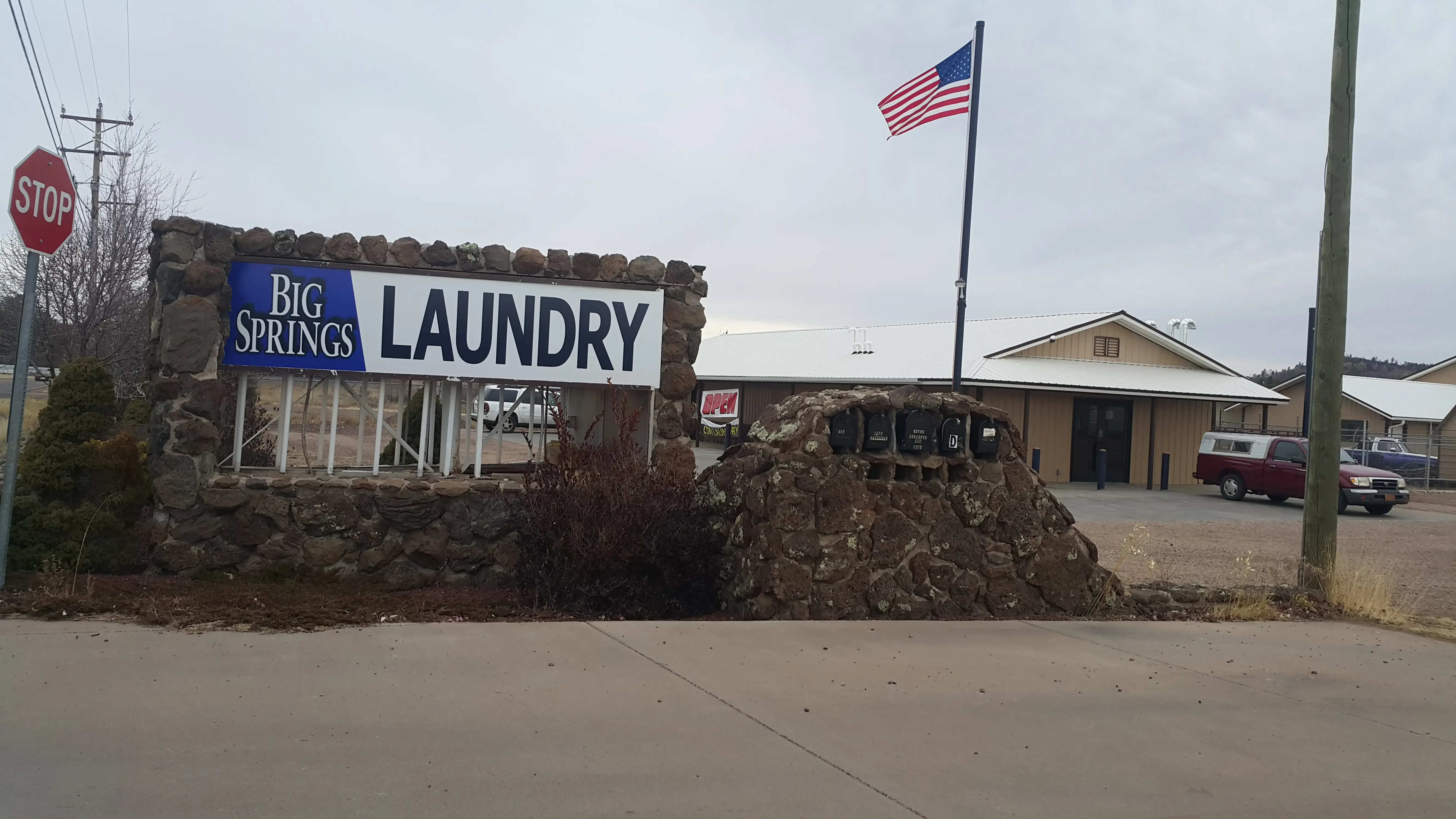 Big Springs Laundry - Image 7